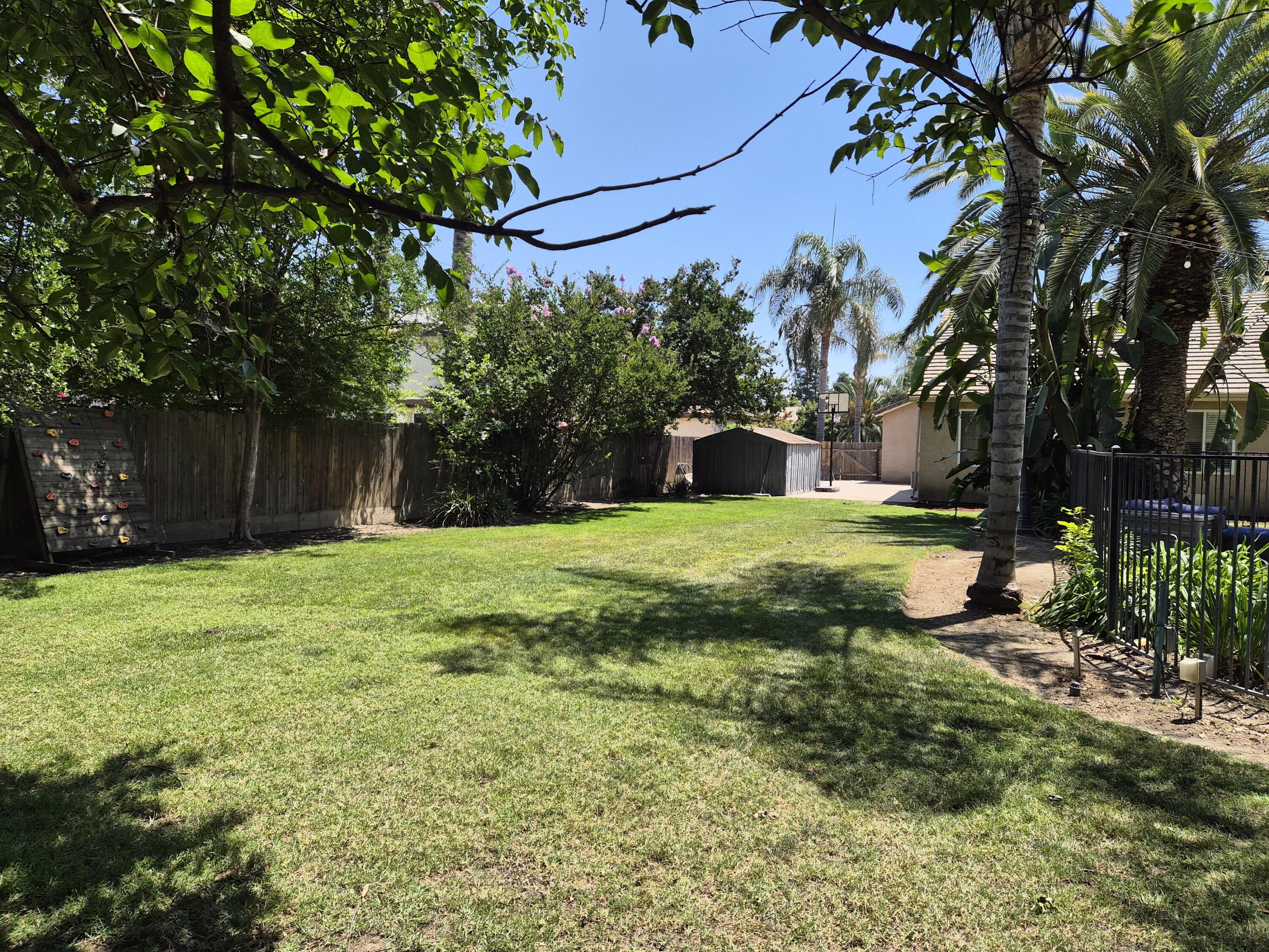 4744 W Ferguson Ave, Visalia, CA 93291