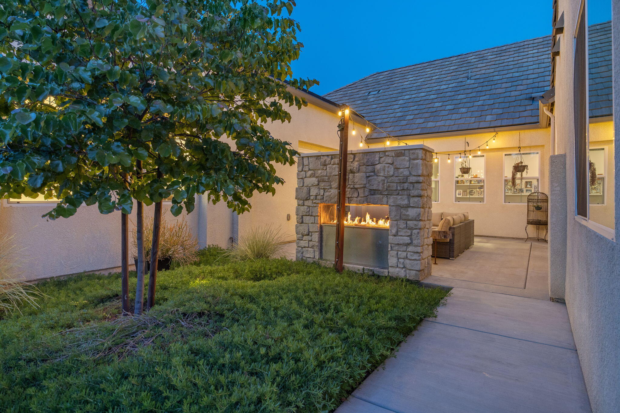 3500 W Lark Ave, Visalia, CA 93291