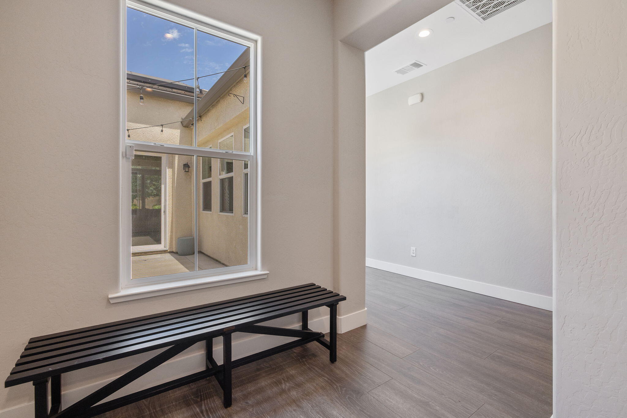 3500 W Lark Ave, Visalia, CA 93291