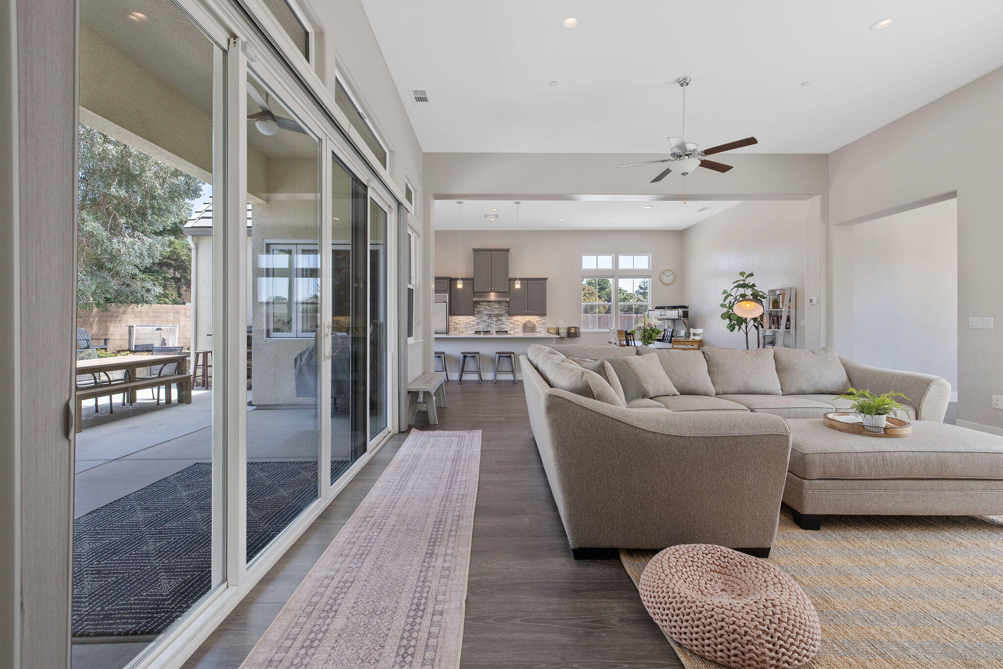 3500 W Lark Ave, Visalia, CA 93291