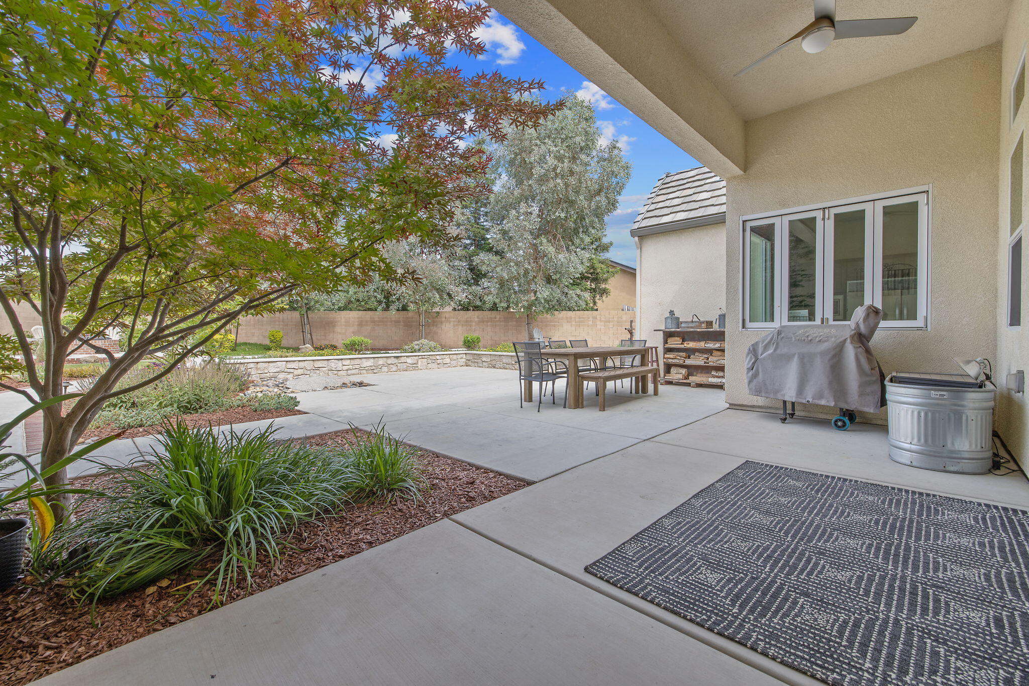 3500 W Lark Ave, Visalia, CA 93291