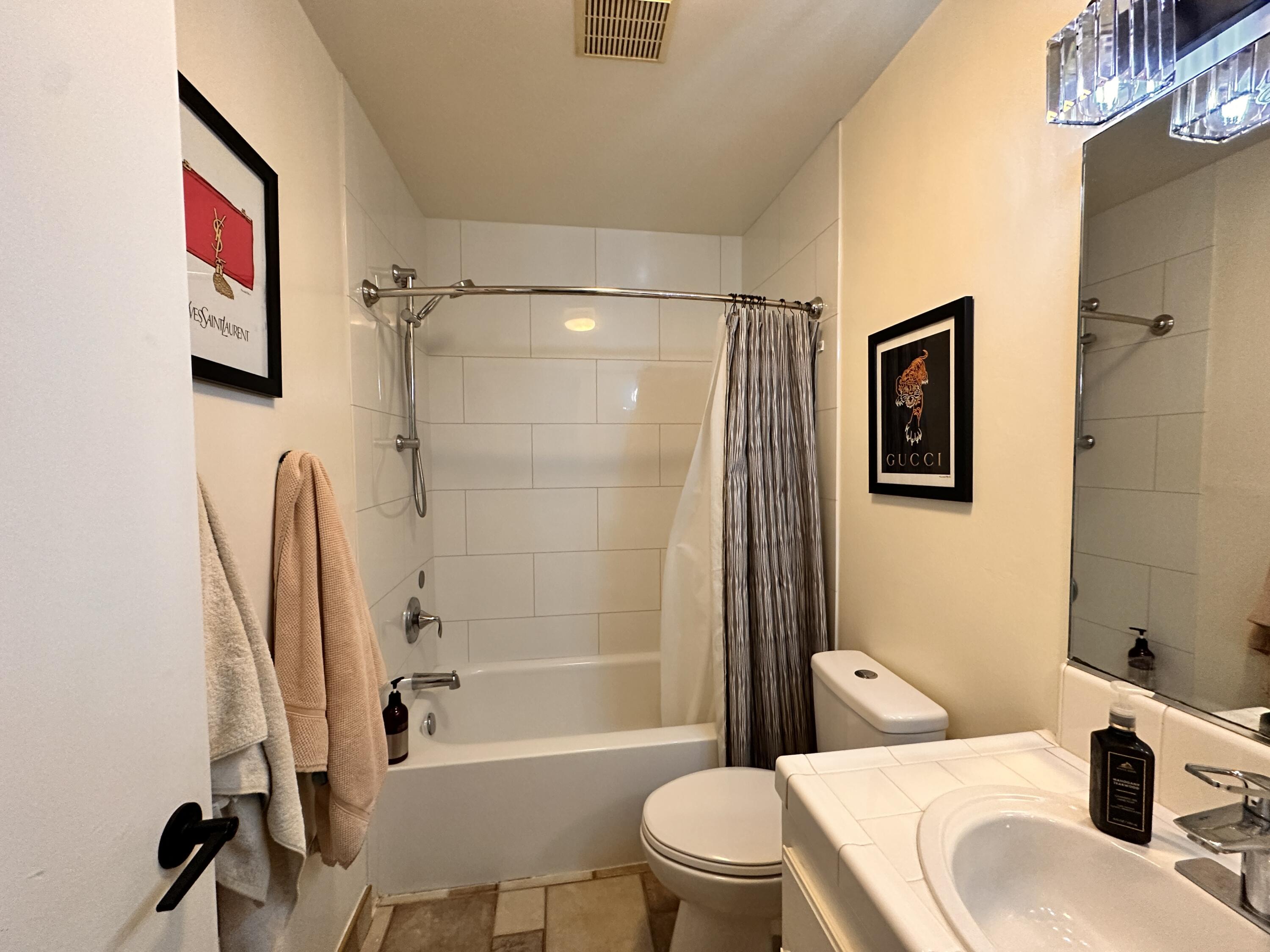 7108 Drift Creek St, Bakersfield, CA 93313