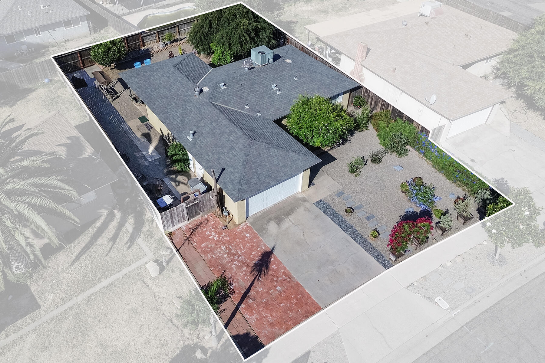 2423 W Norwich Ave, Fresno, CA 93705
