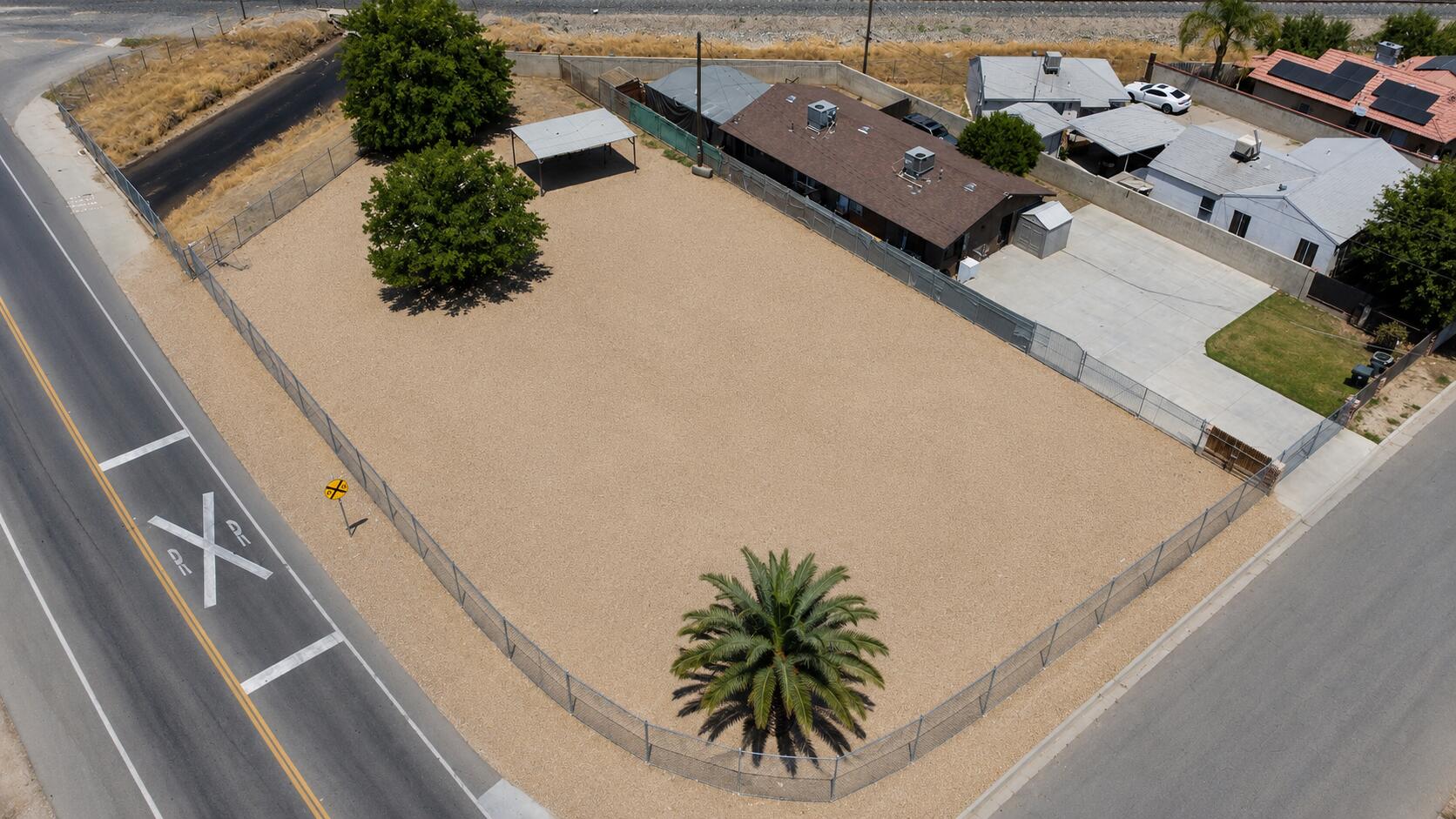 326 Wilson Rd, Bakersfield, CA 93307