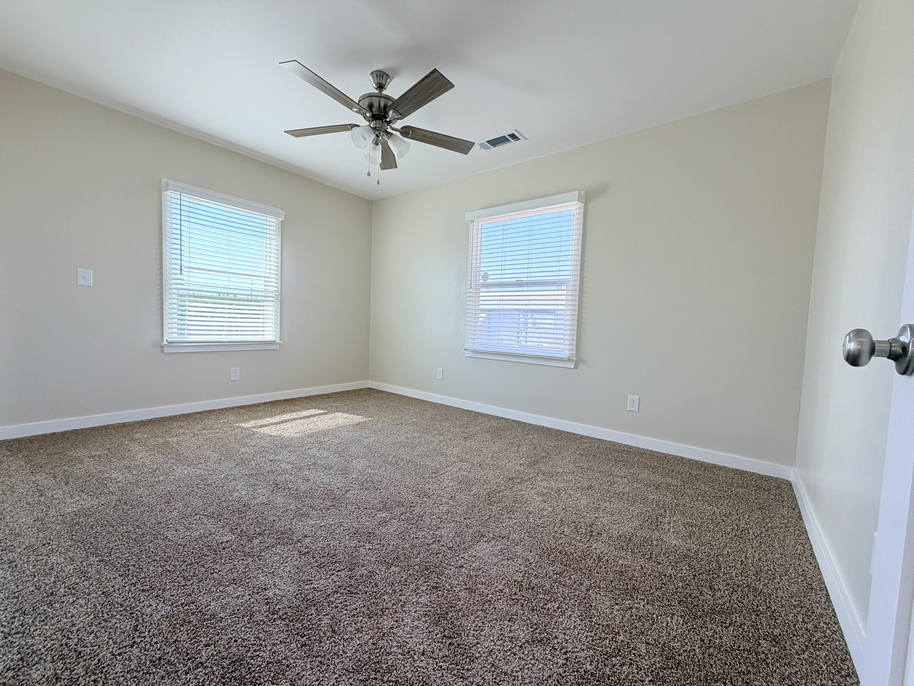 1765 S Crestview St, Porterville, CA 93257