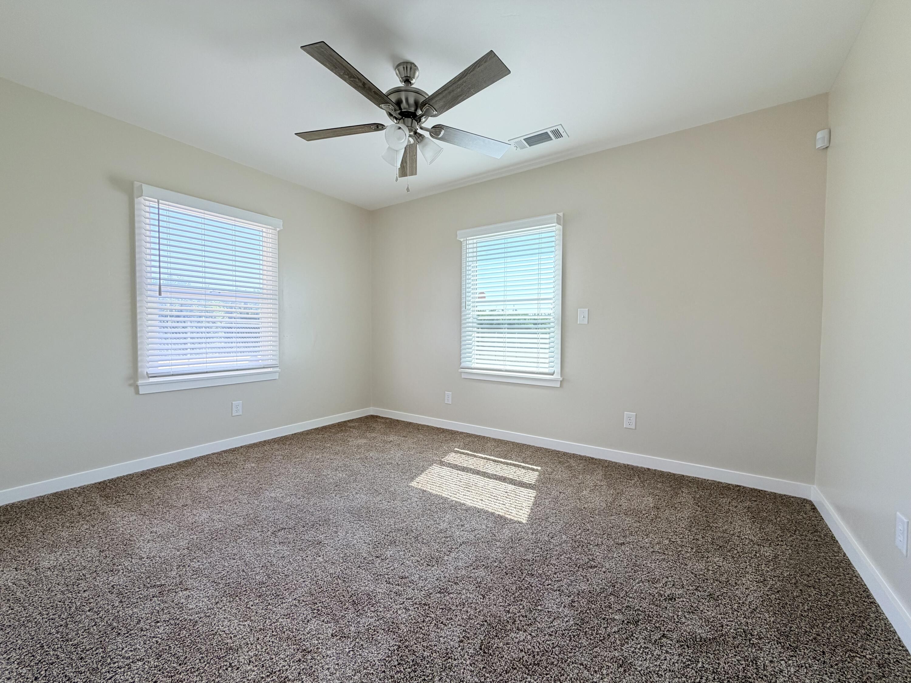 1765 S Crestview St, Porterville, CA 93257