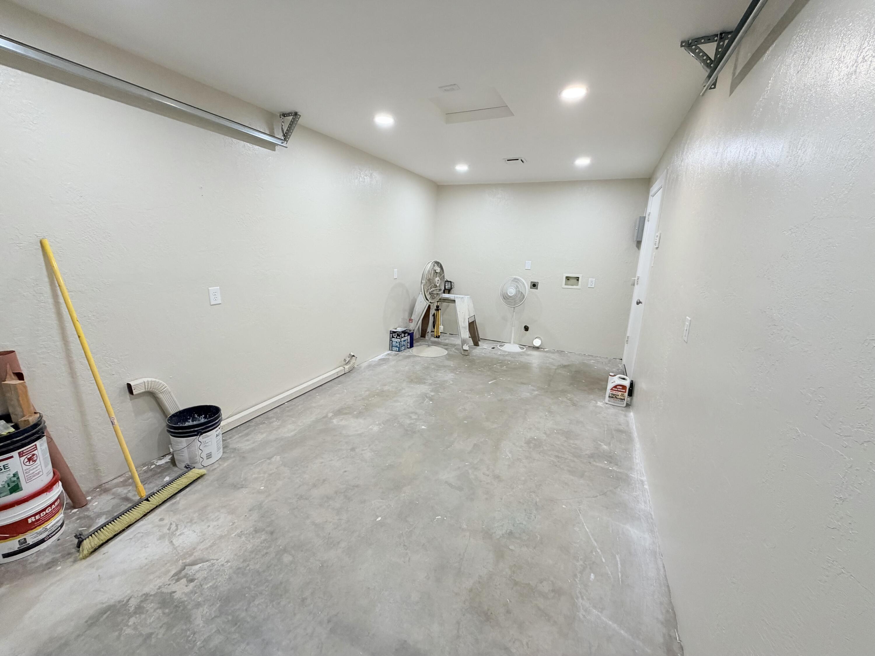 1765 S Crestview St, Porterville, CA 93257