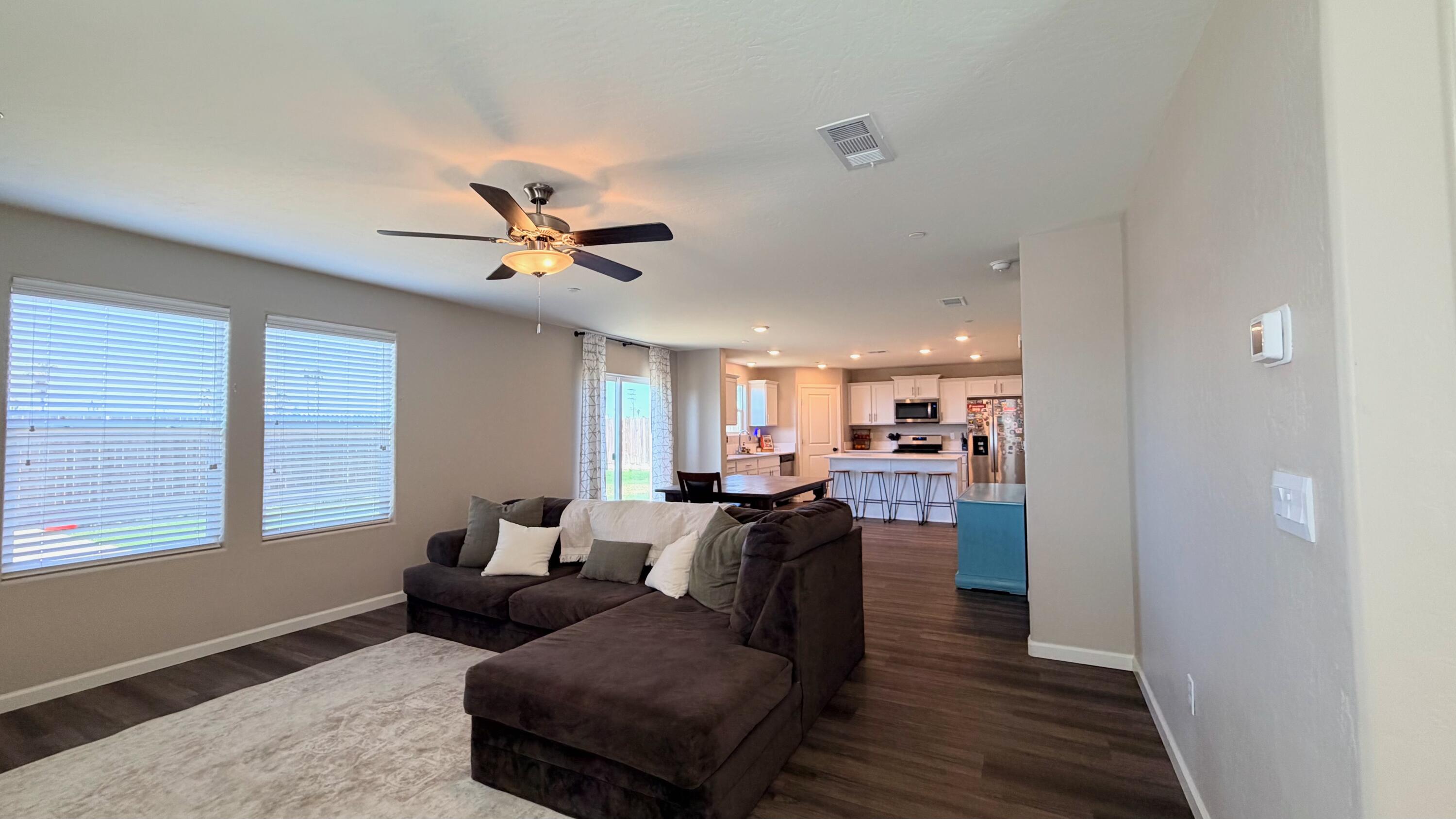 2439 Sawgrass Ave, Tulare, CA 93274