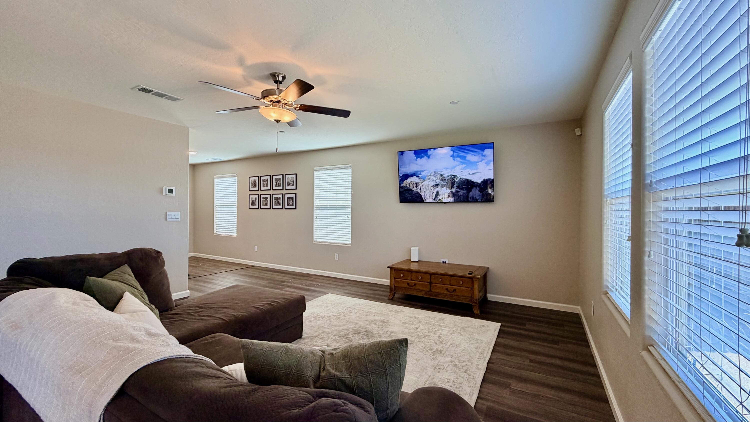 2439 Sawgrass Ave, Tulare, CA 93274