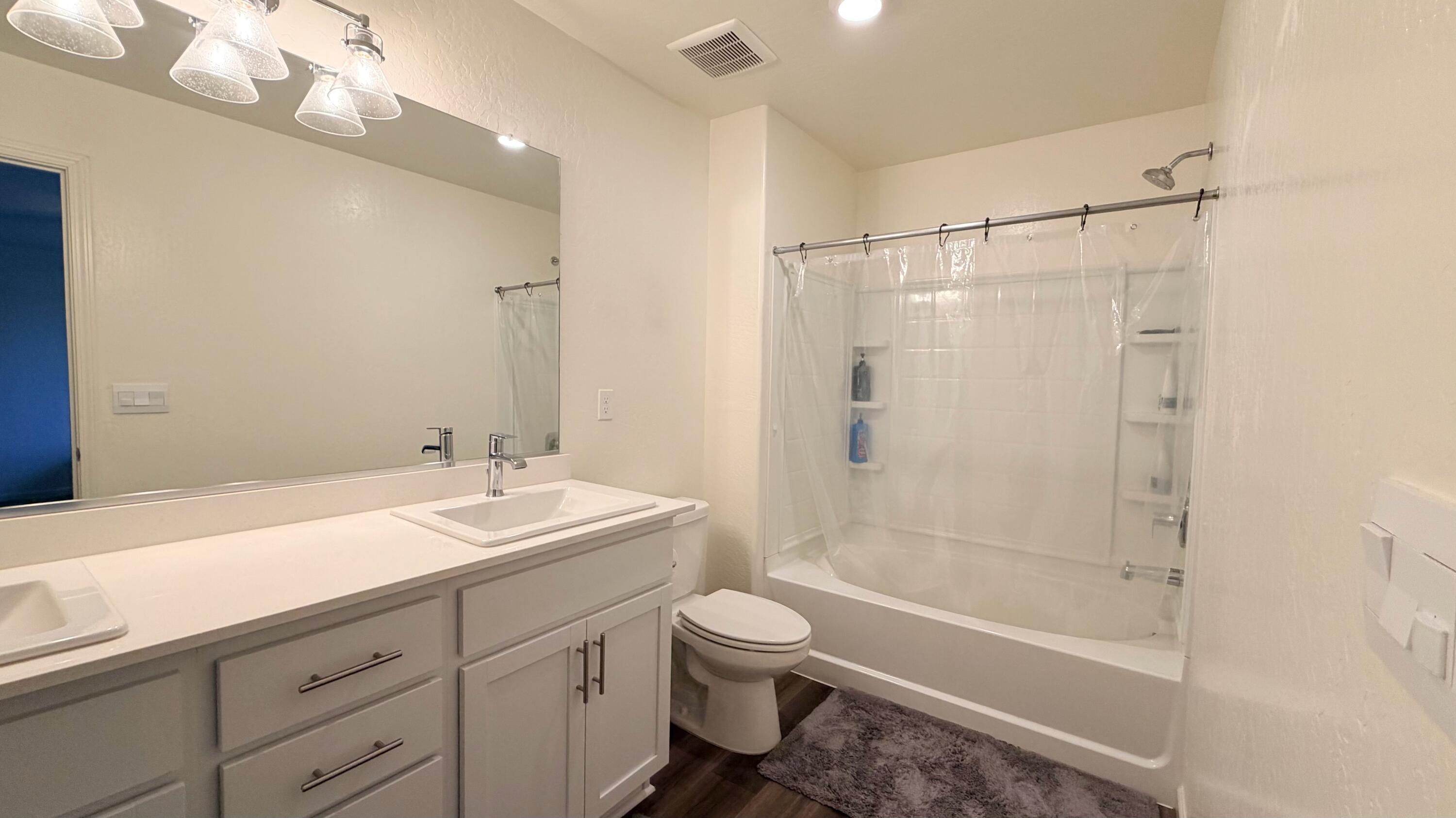 2439 Sawgrass Ave, Tulare, CA 93274