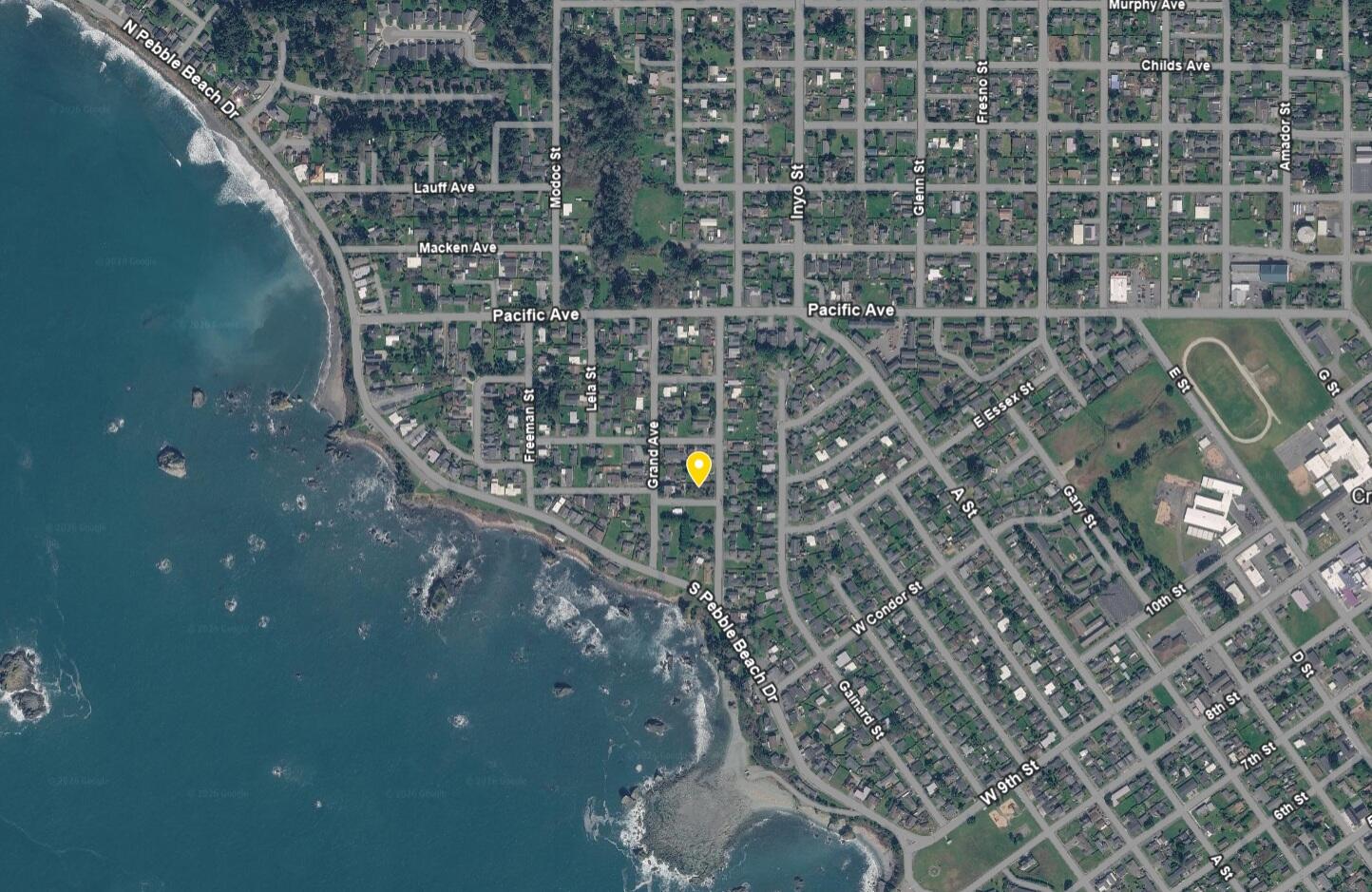 380 Del Monte St, Crescent City, CA 95531
