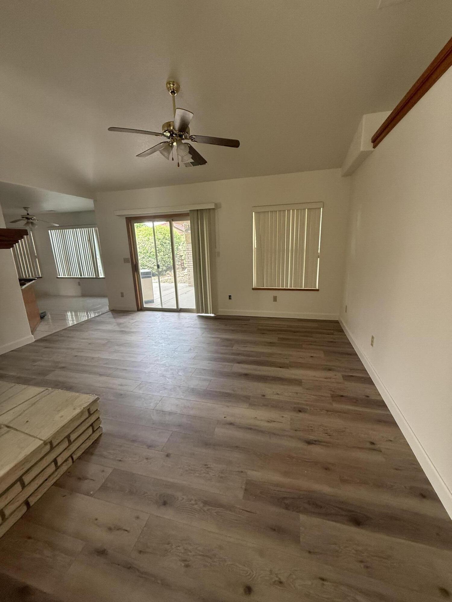 826 Michael Lynn, Lindsay, CA 93247