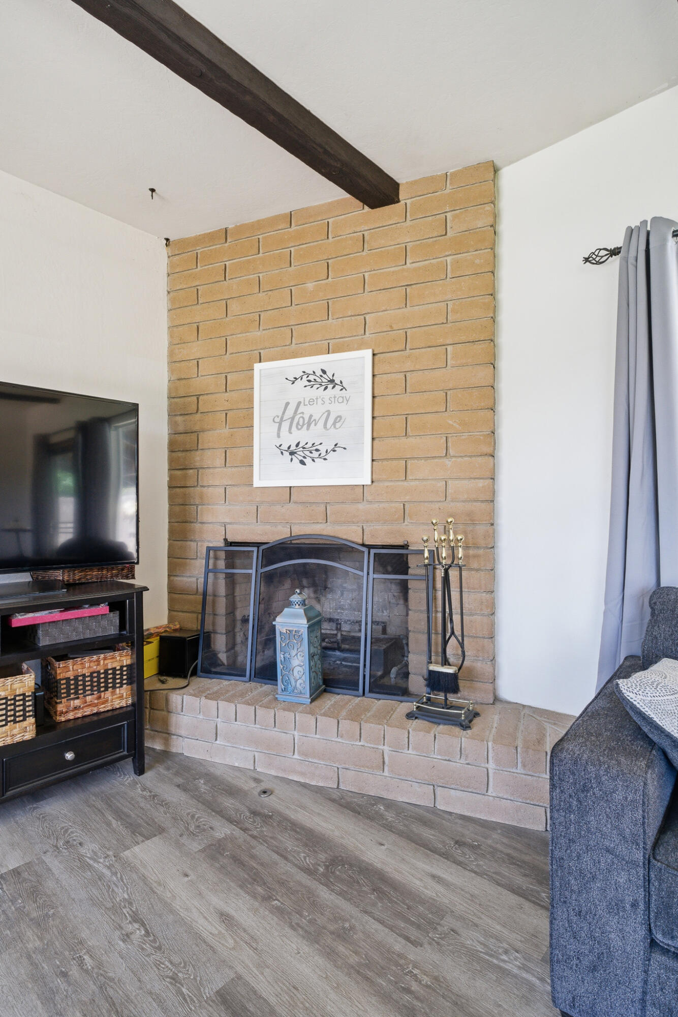 511 N Helene St, Tulare, CA 93274