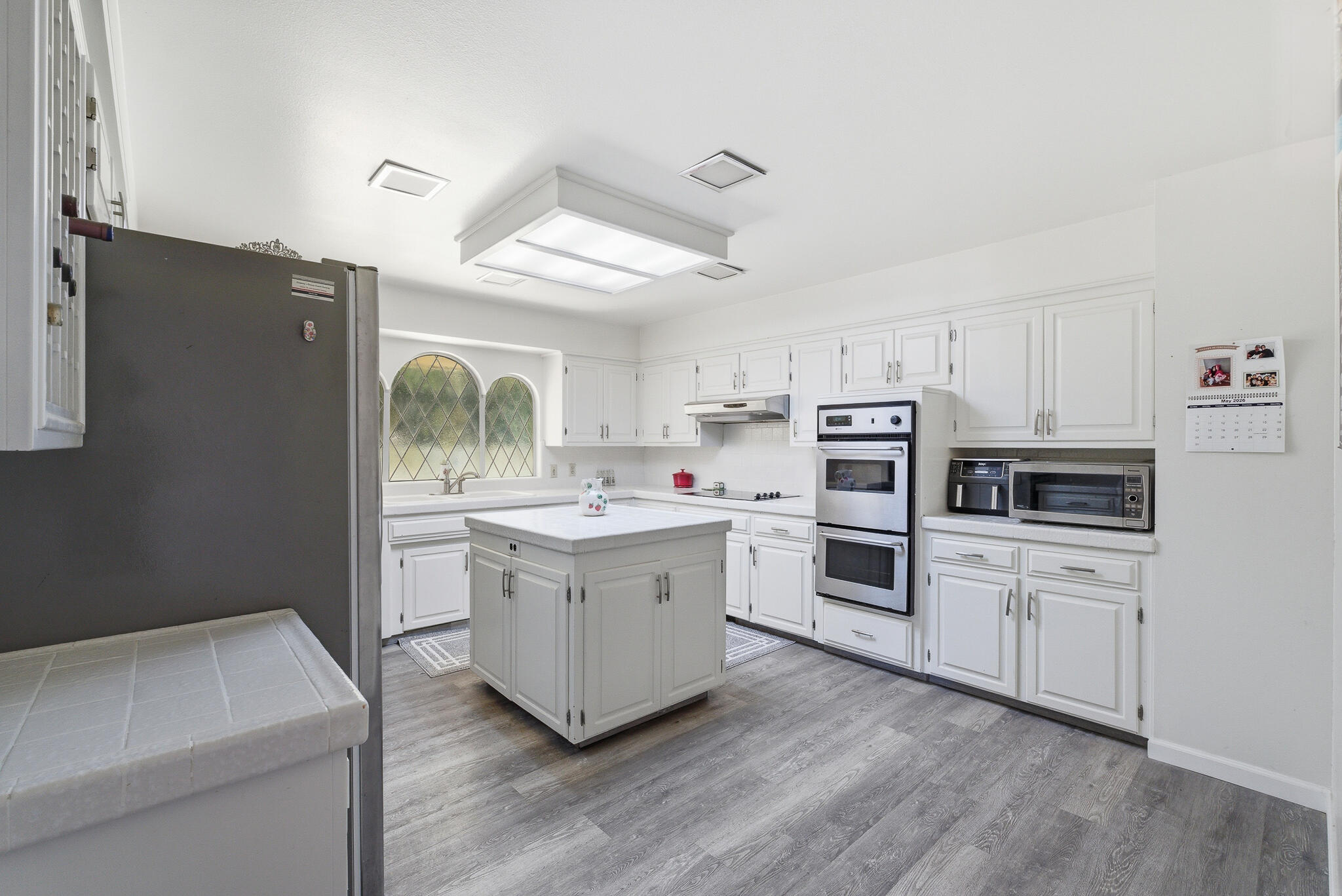 511 N Helene St, Tulare, CA 93274