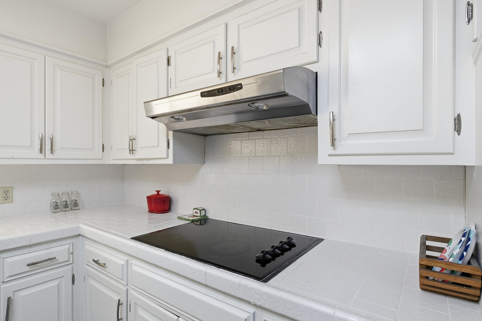 511 N Helene St, Tulare, CA 93274
