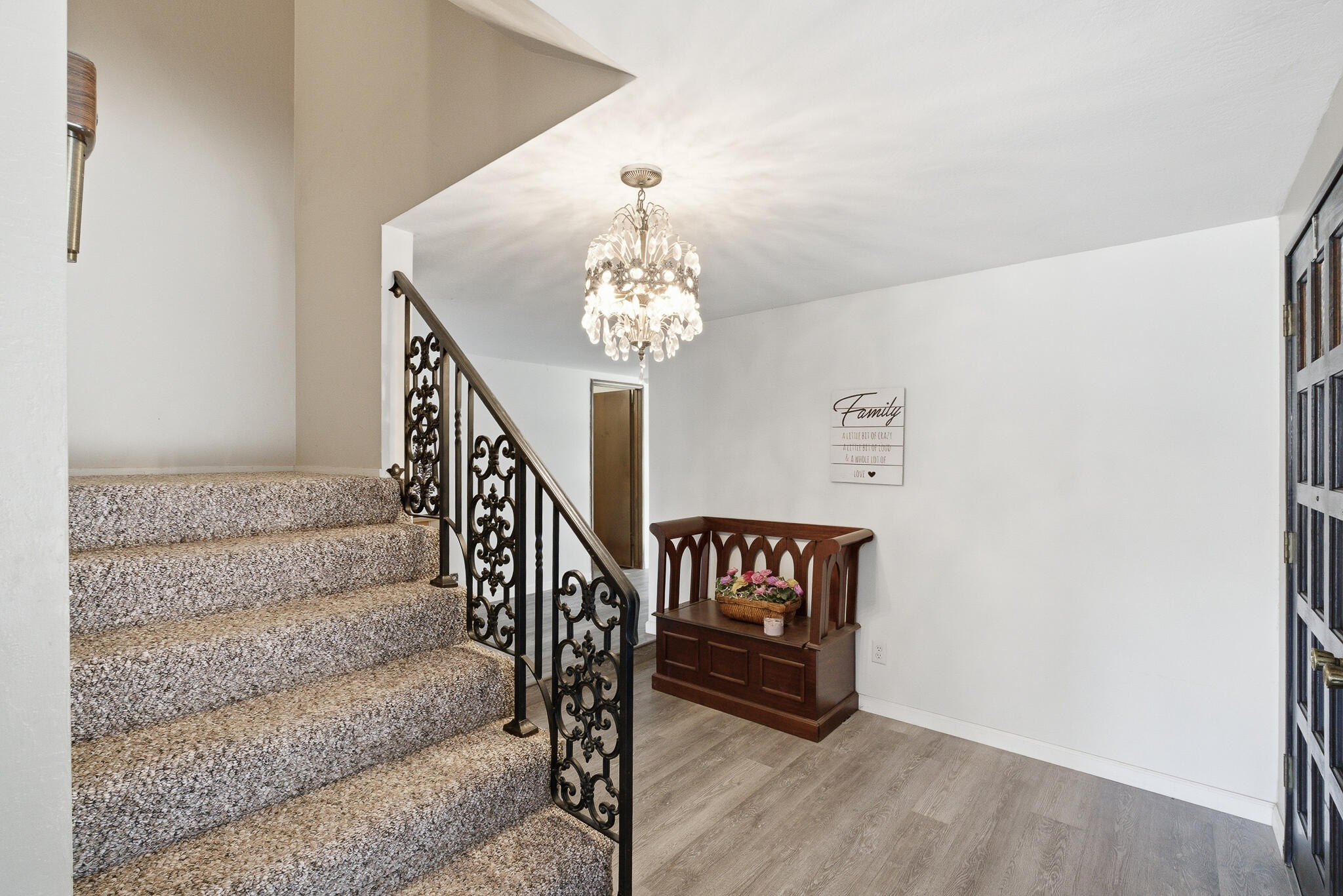 511 N Helene St, Tulare, CA 93274