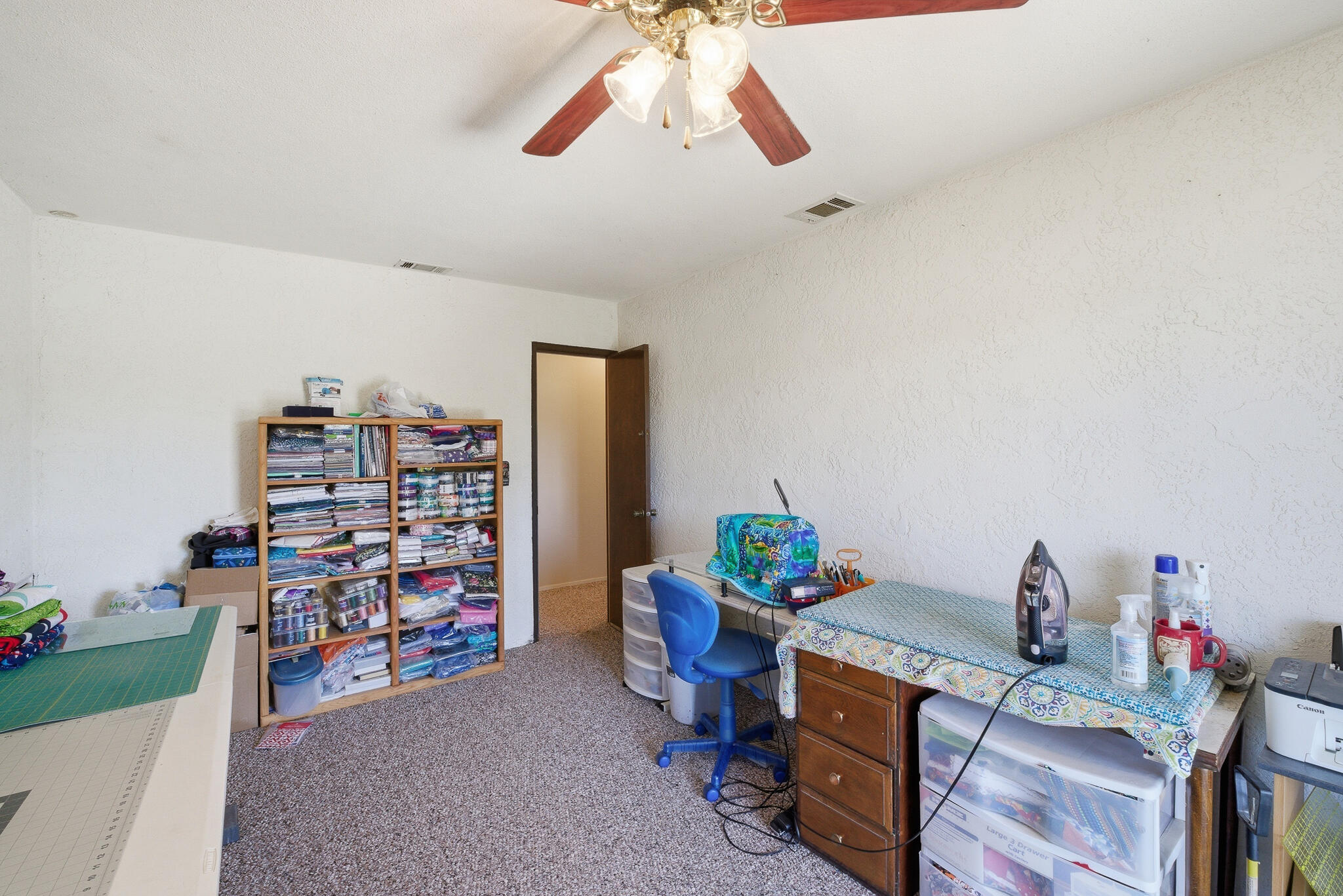 511 N Helene St, Tulare, CA 93274