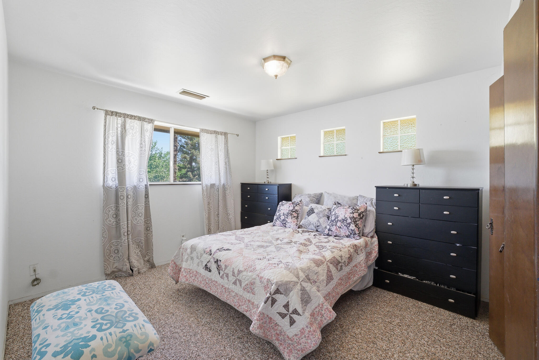 511 N Helene St, Tulare, CA 93274
