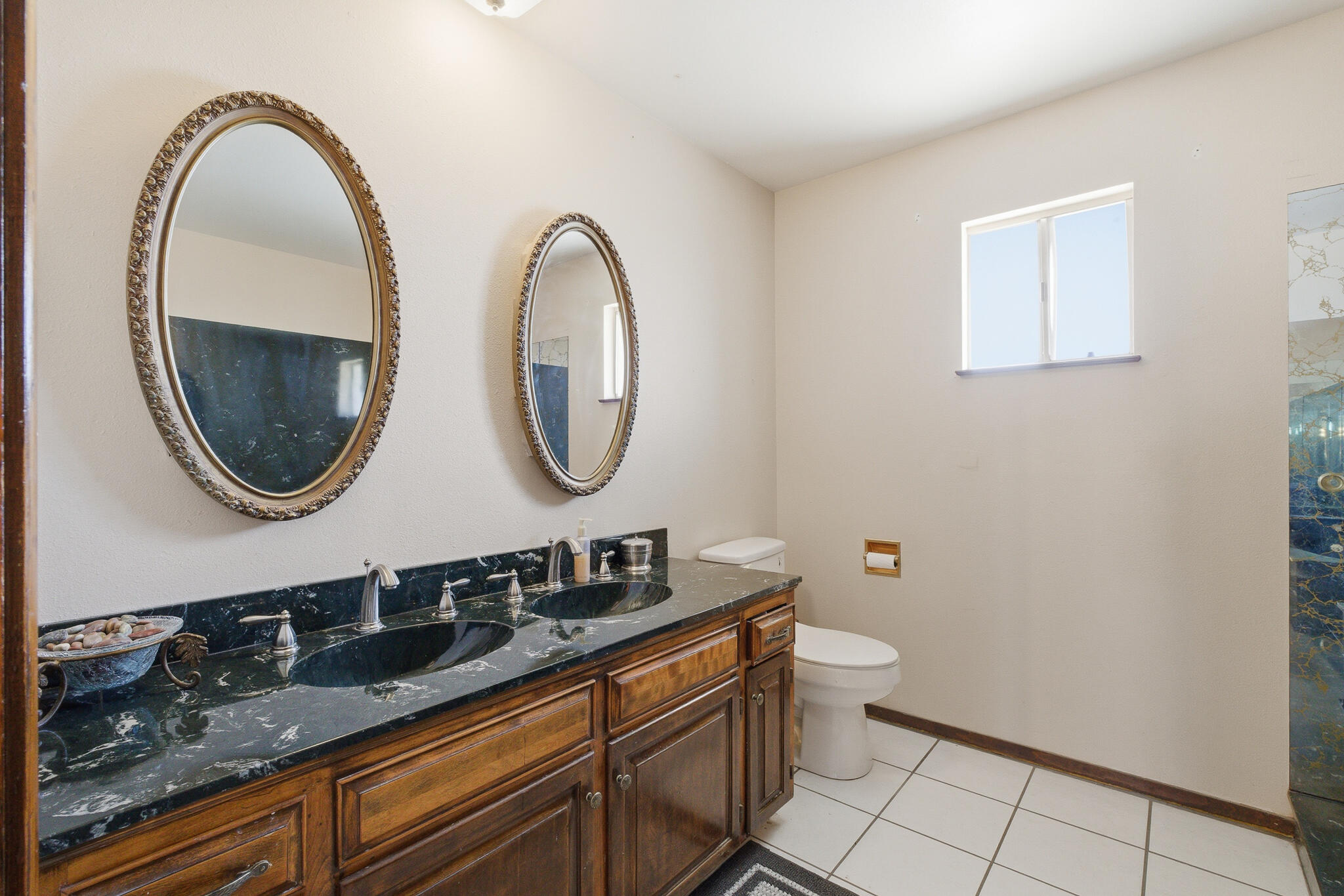 511 N Helene St, Tulare, CA 93274