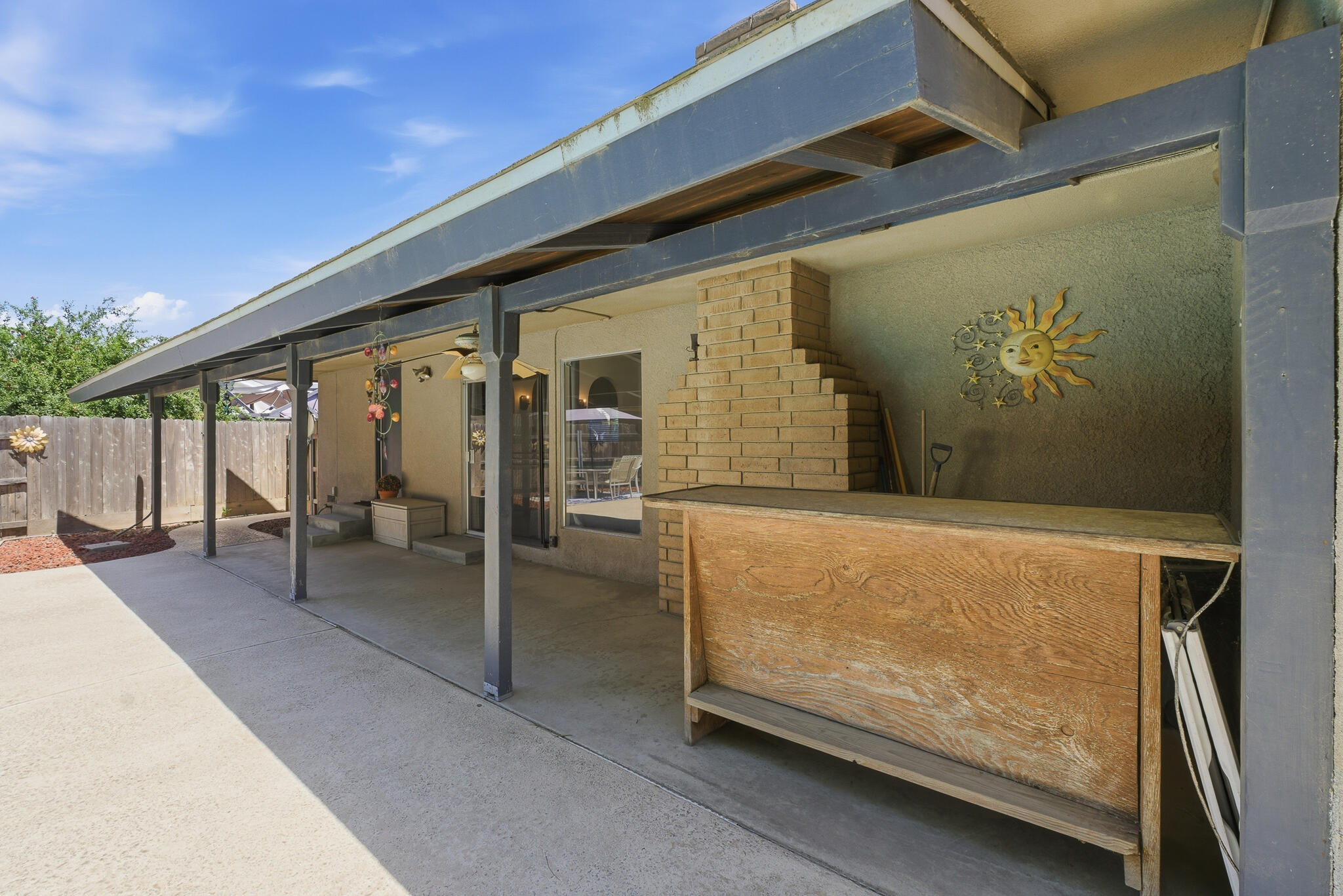 511 N Helene St, Tulare, CA 93274