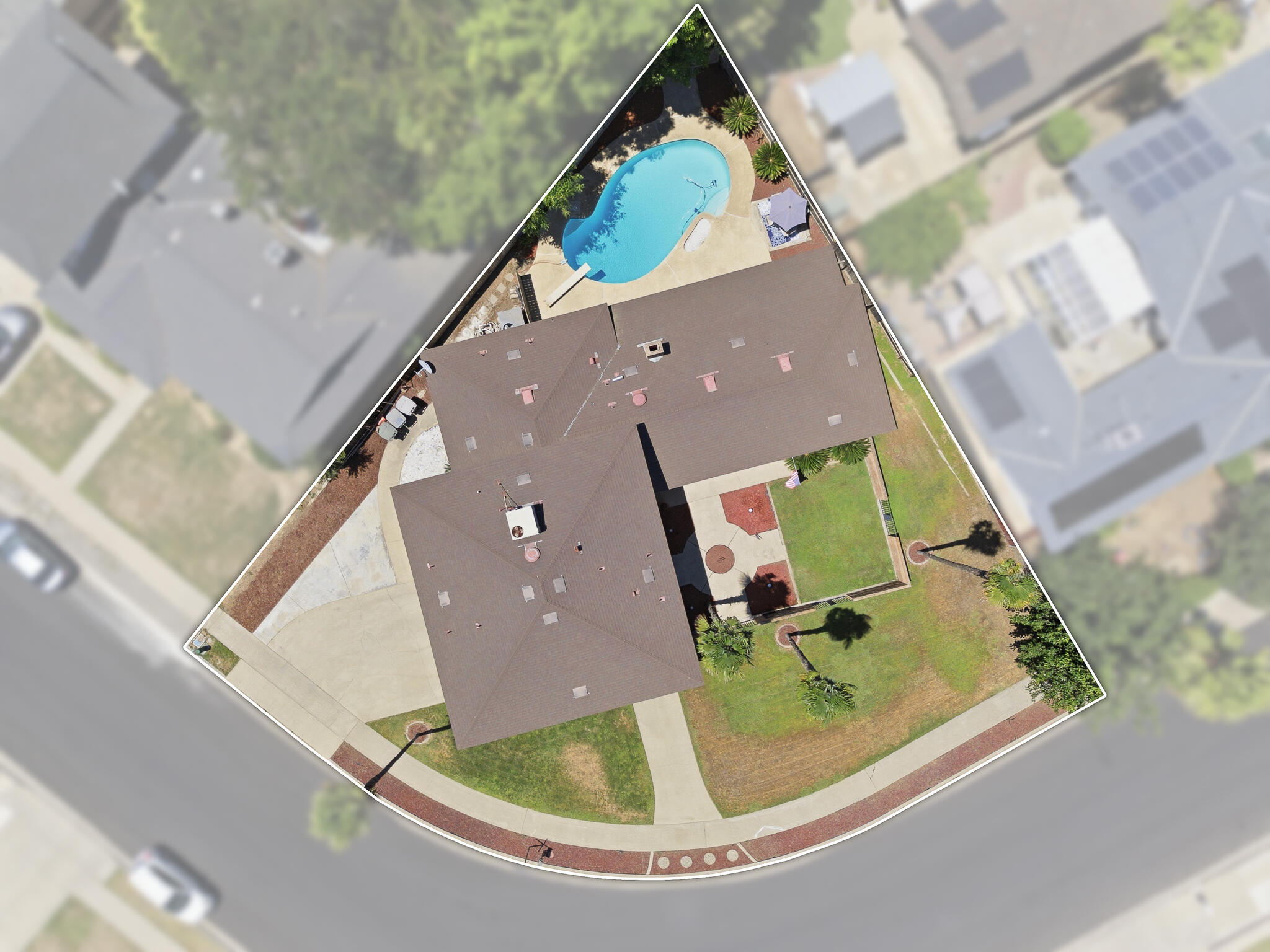 511 N Helene St, Tulare, CA 93274
