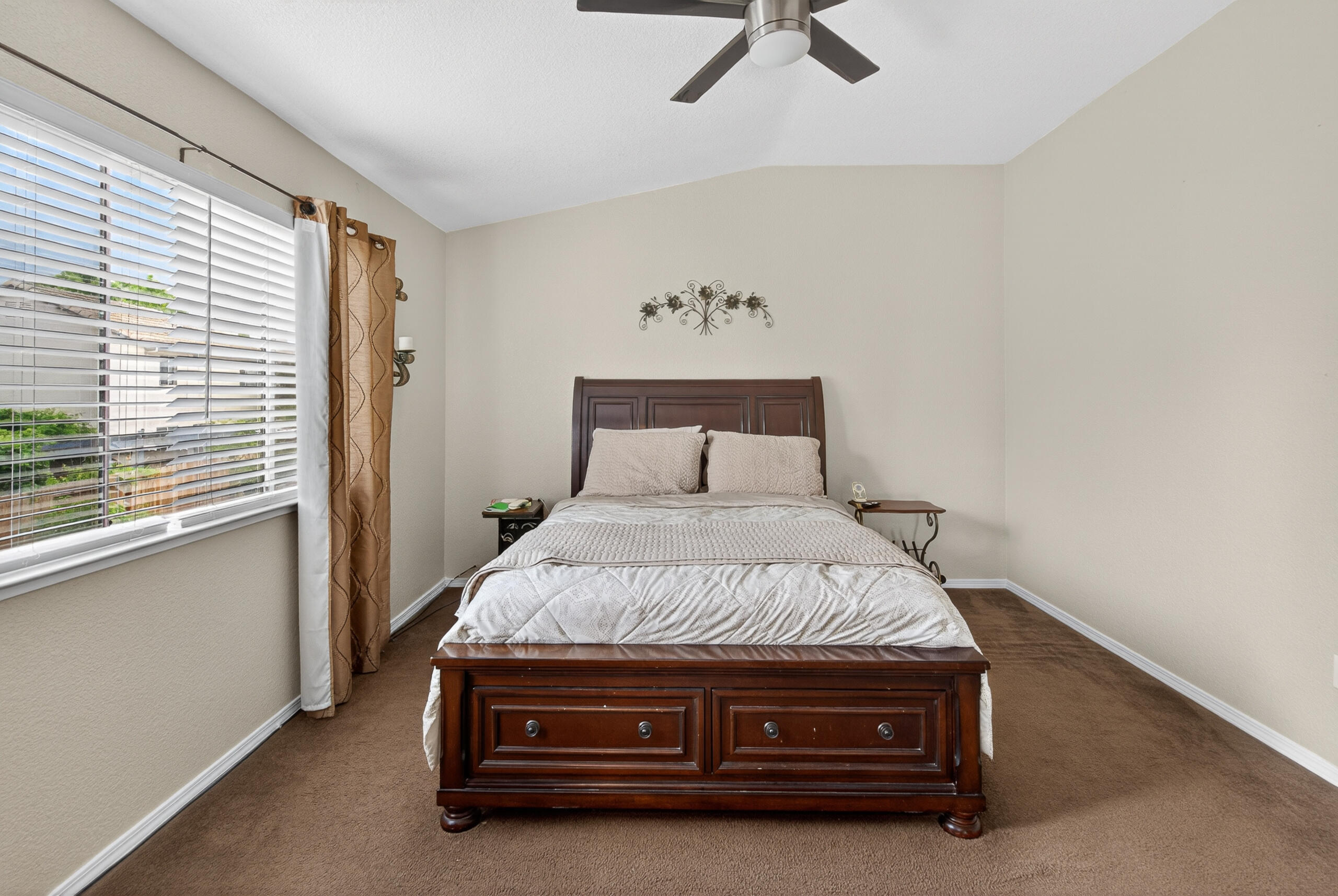 1936 Maplegrove Ln, Tracy, CA 95376