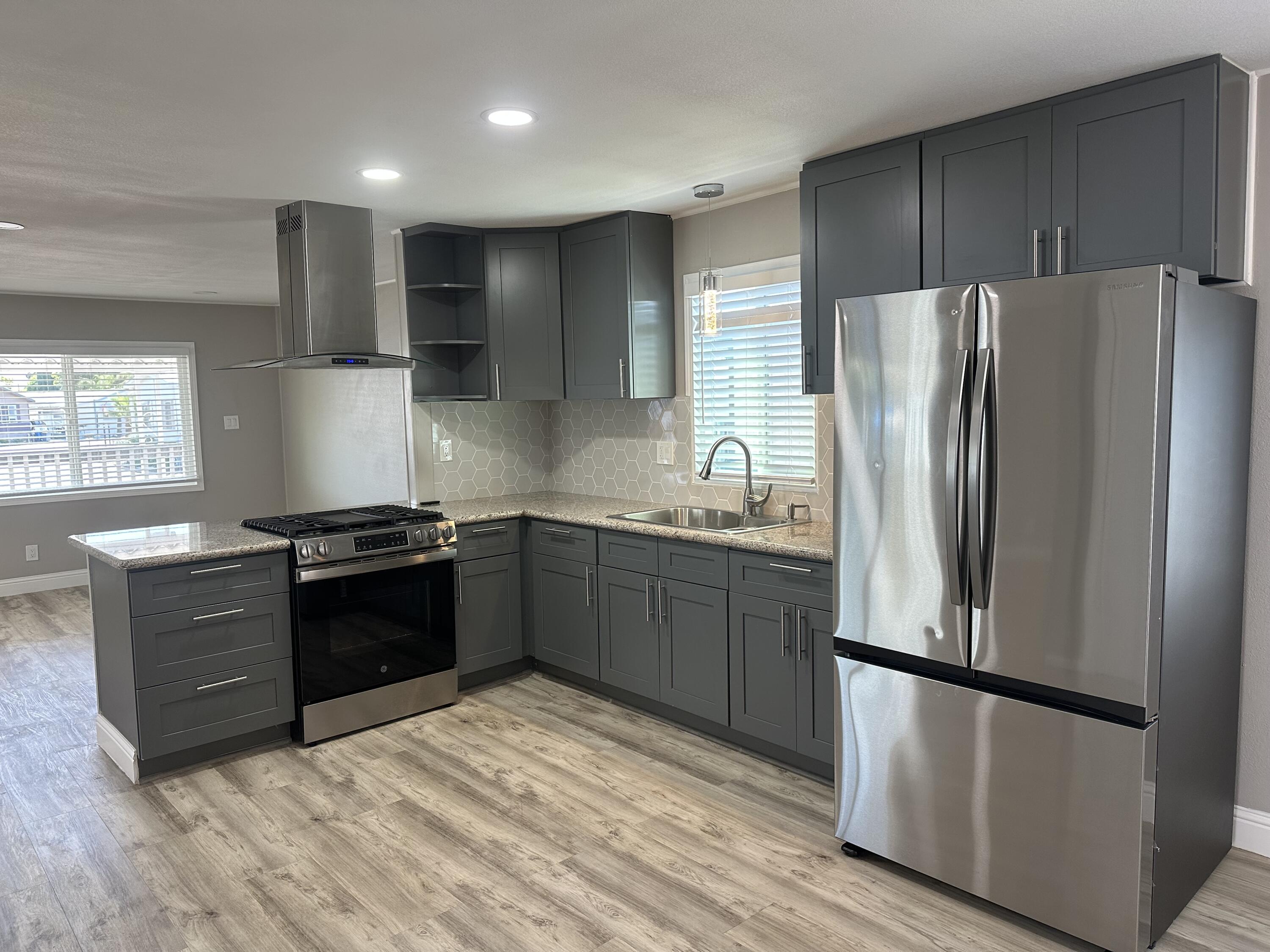 720 E Worth Space 76, Porterville, CA 93257