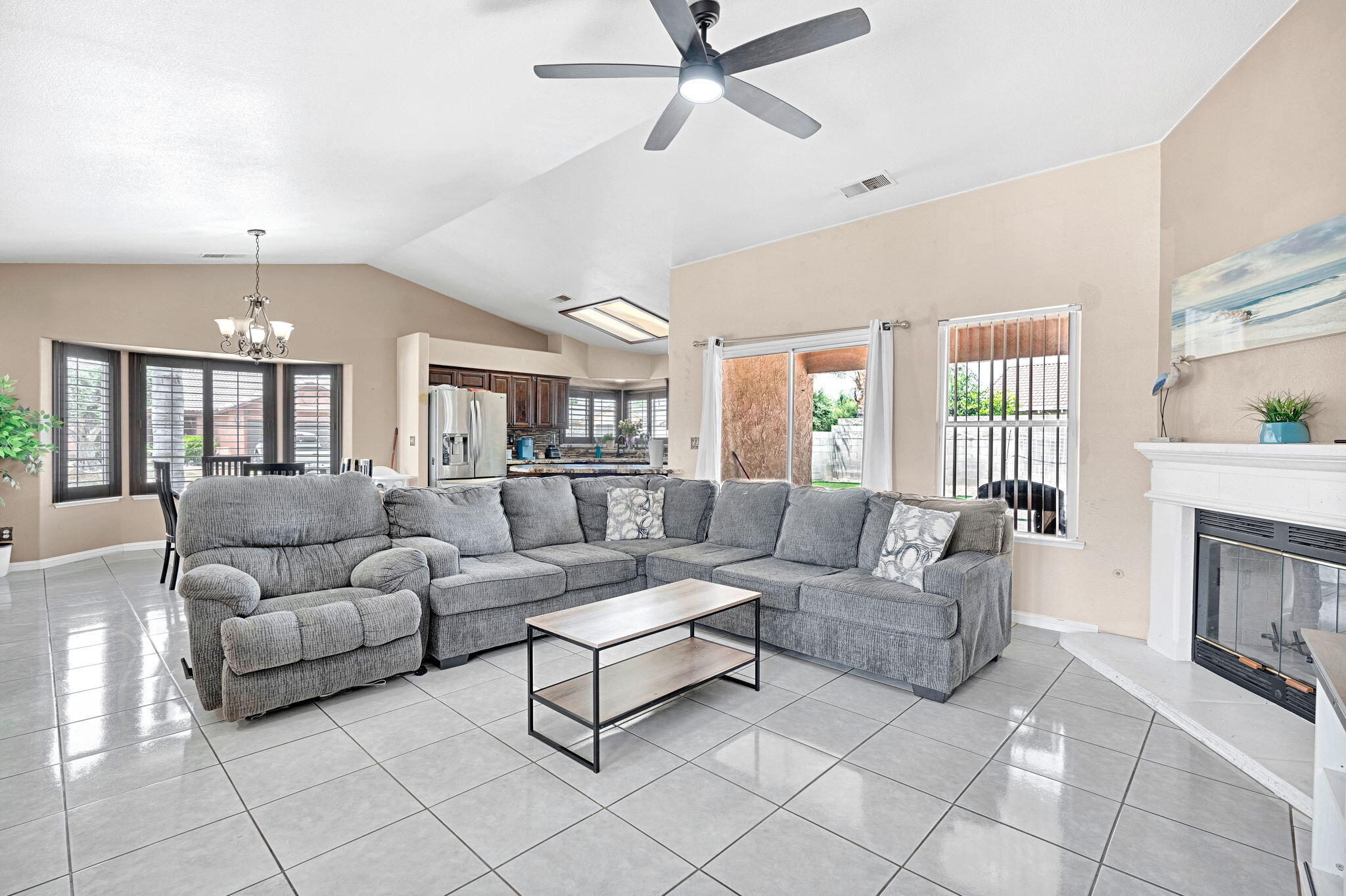 513 Chianti Ct, Madera, CA 93637