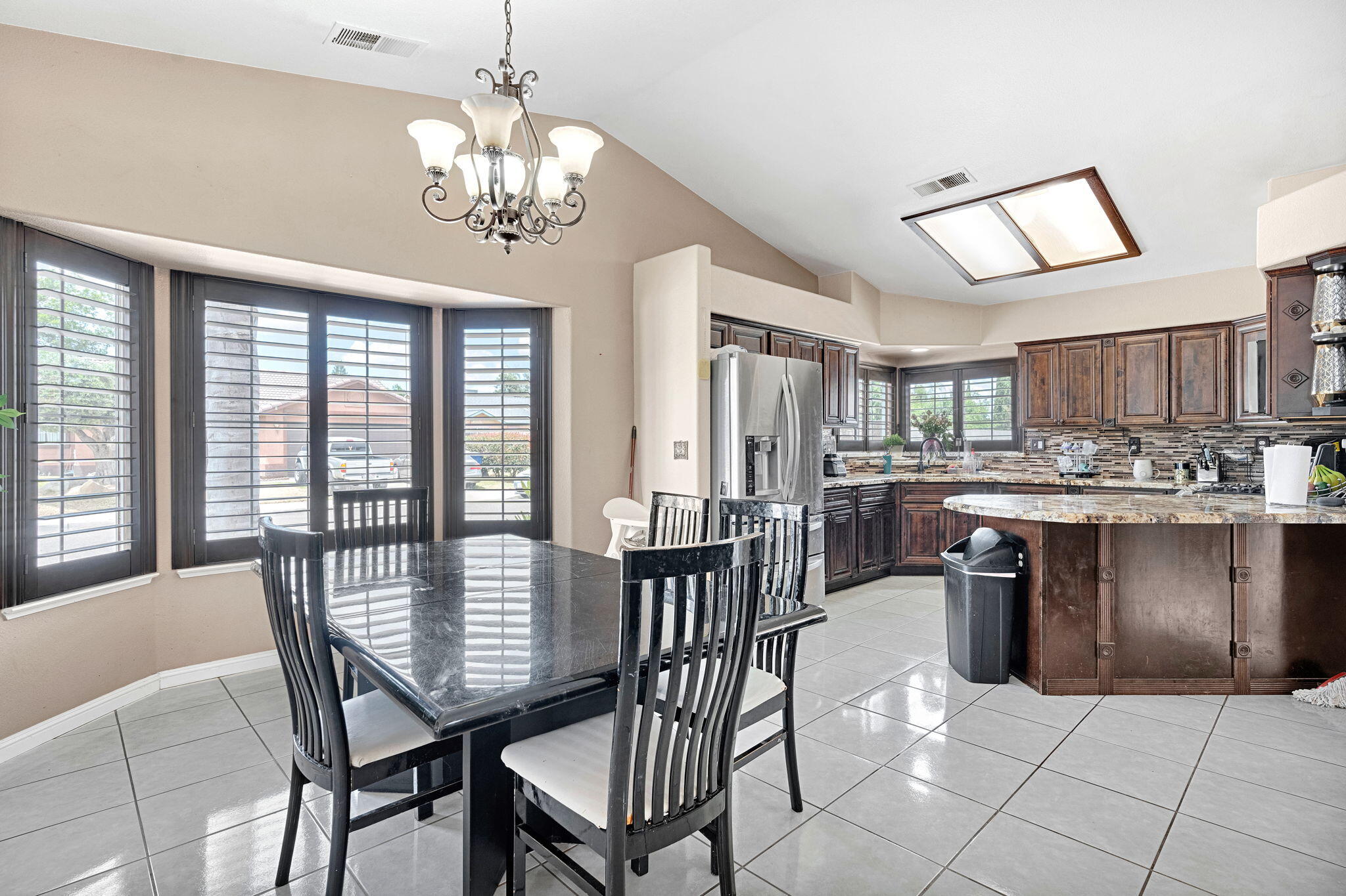 513 Chianti Ct, Madera, CA 93637