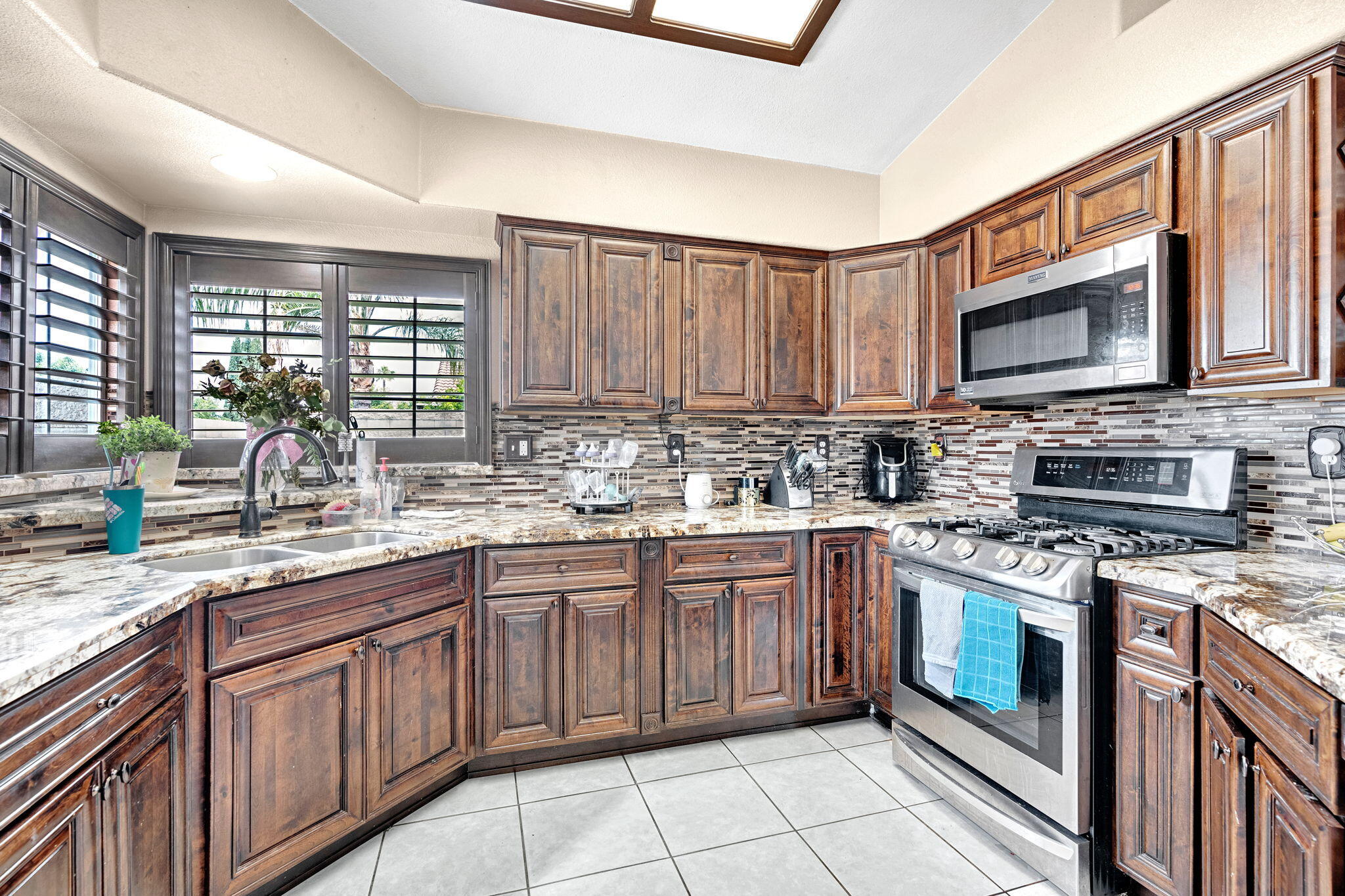 513 Chianti Ct, Madera, CA 93637