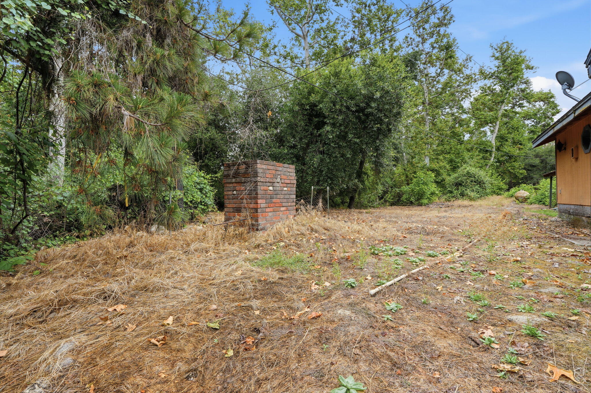 44065 A South Fork Dr, Three Rivers, CA 93271