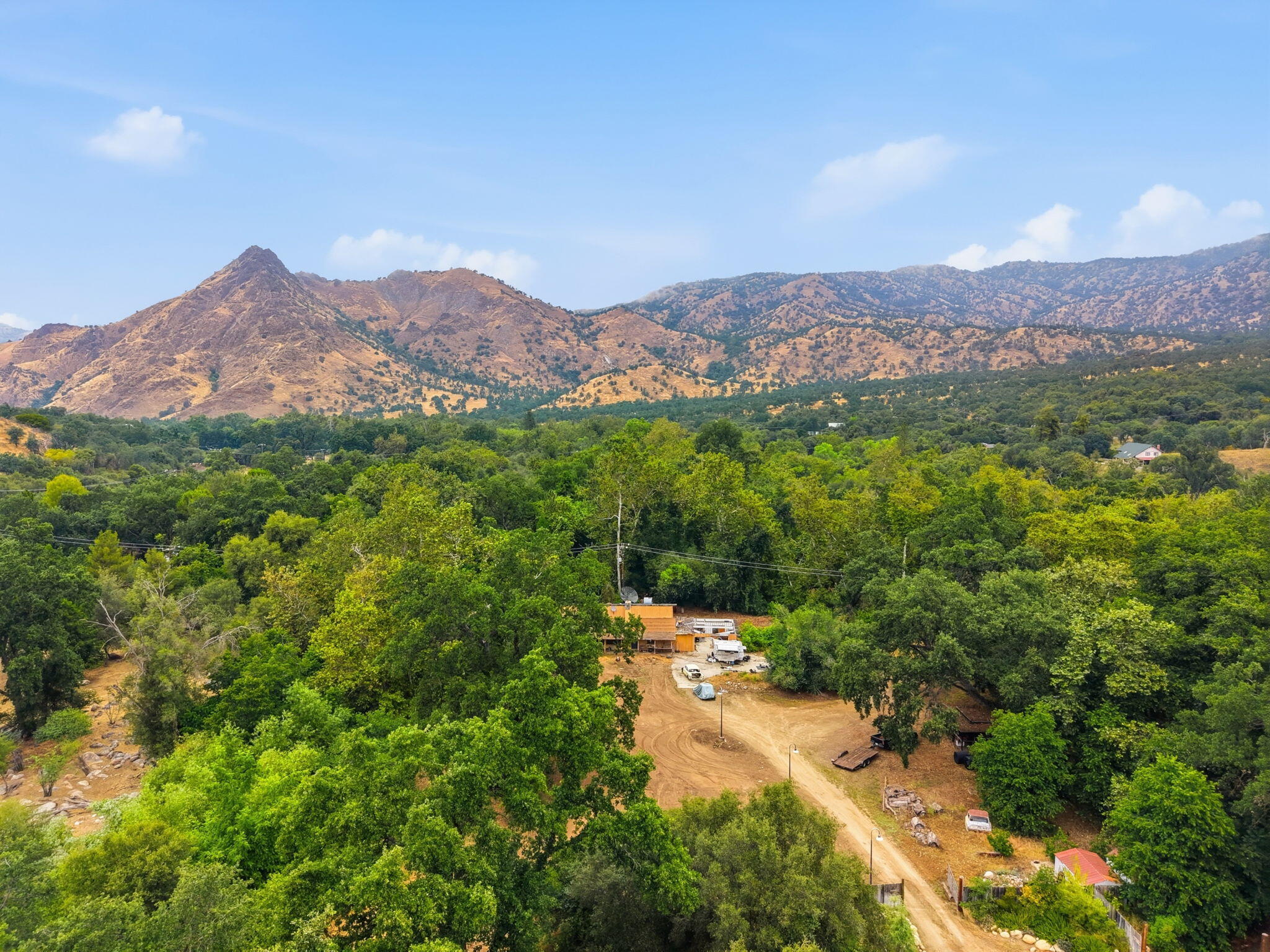 44065 A South Fork Dr, Three Rivers, CA 93271