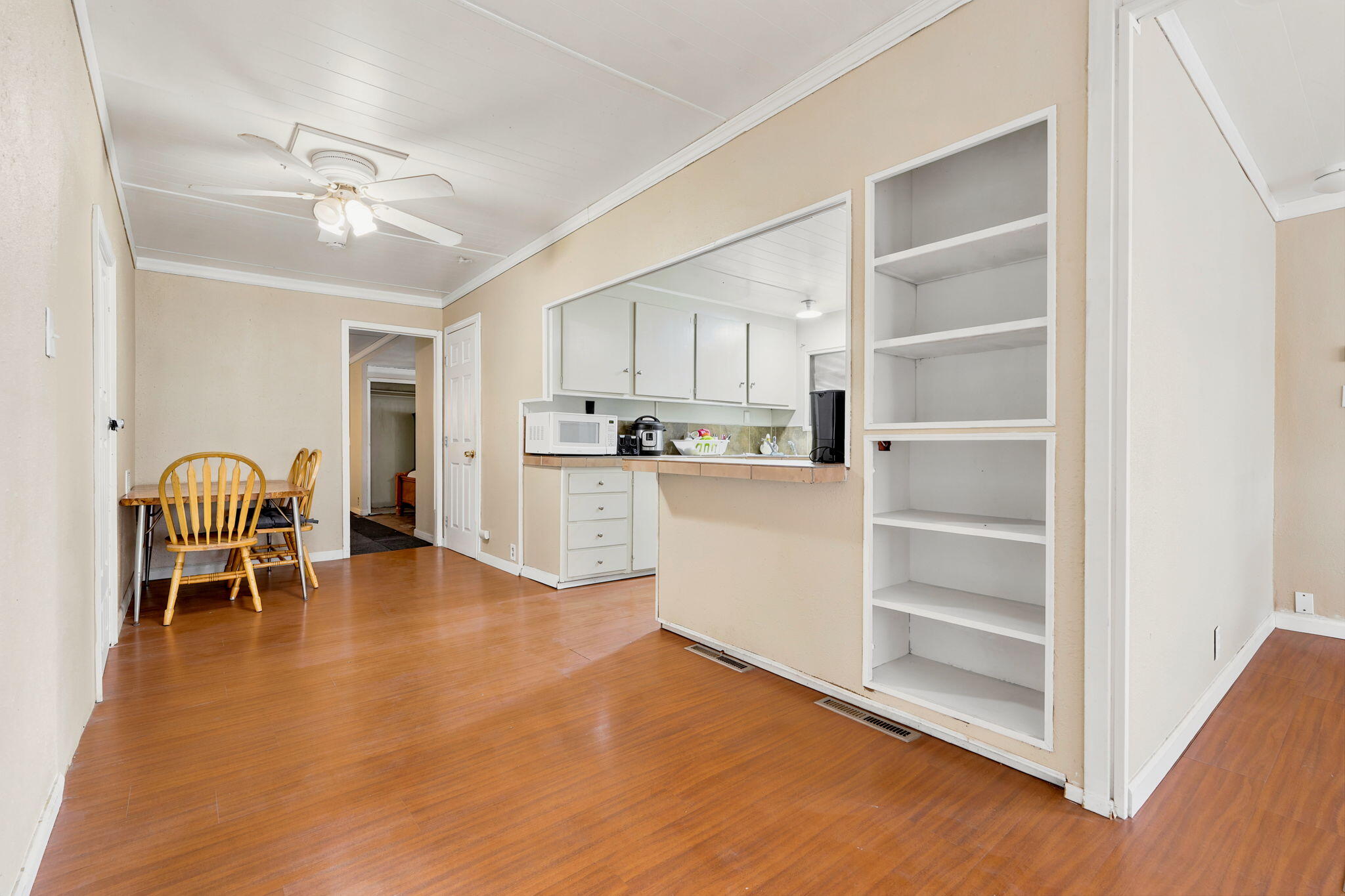 852 E Grangeville Blvd #62, Hanford, CA 93230