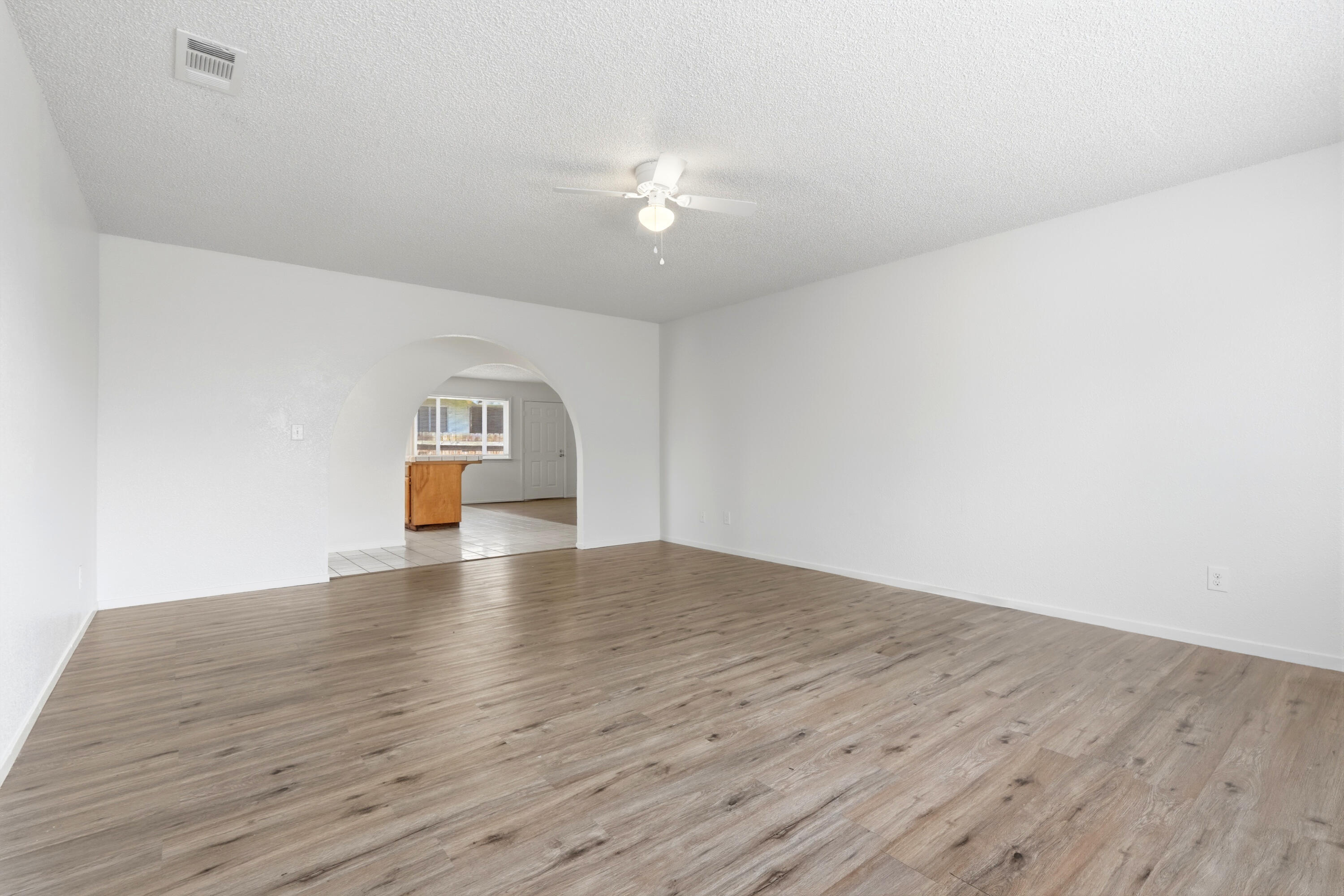 Open Photo