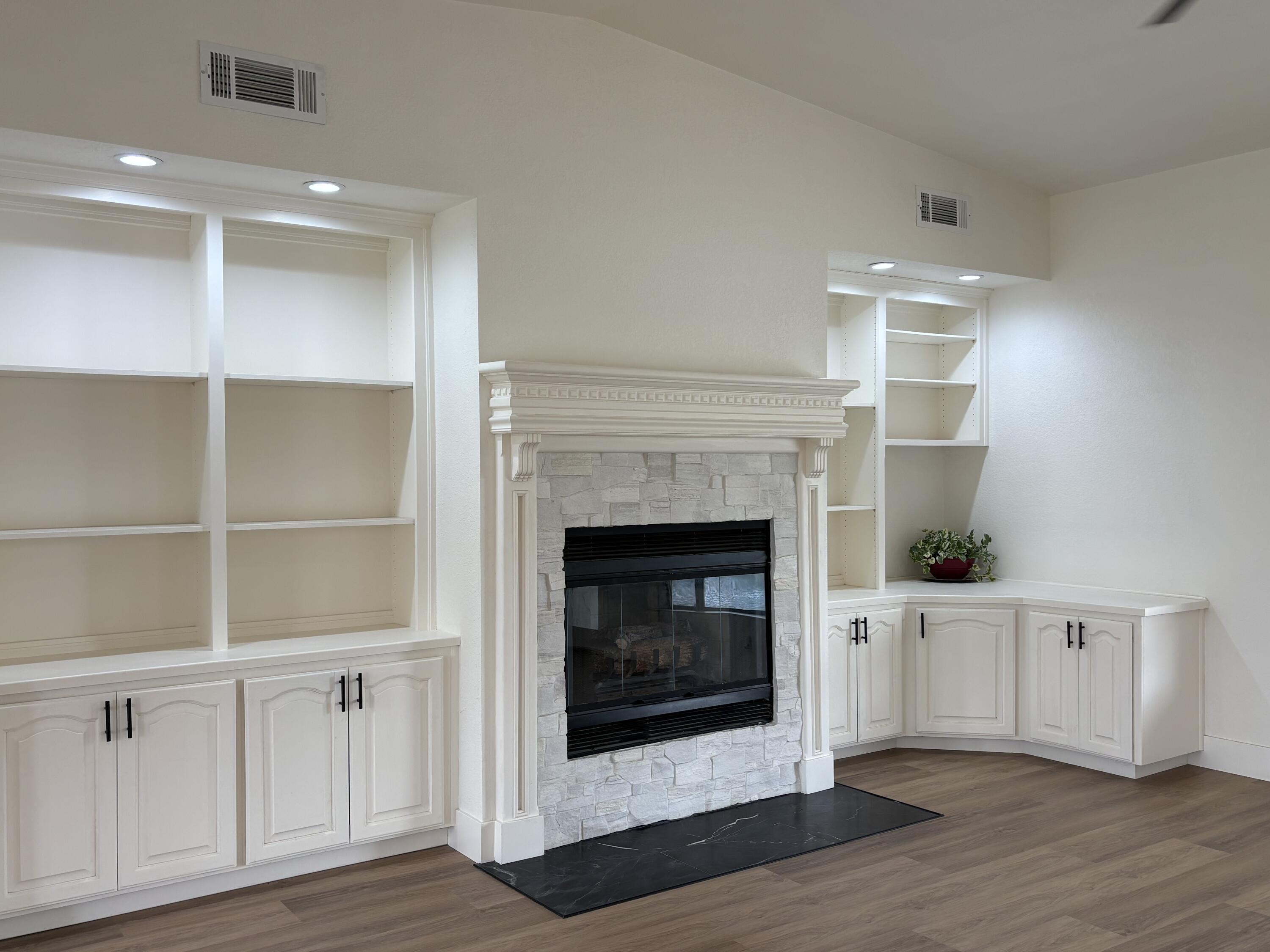 5739 W Sweet Dr, Visalia, CA 93291