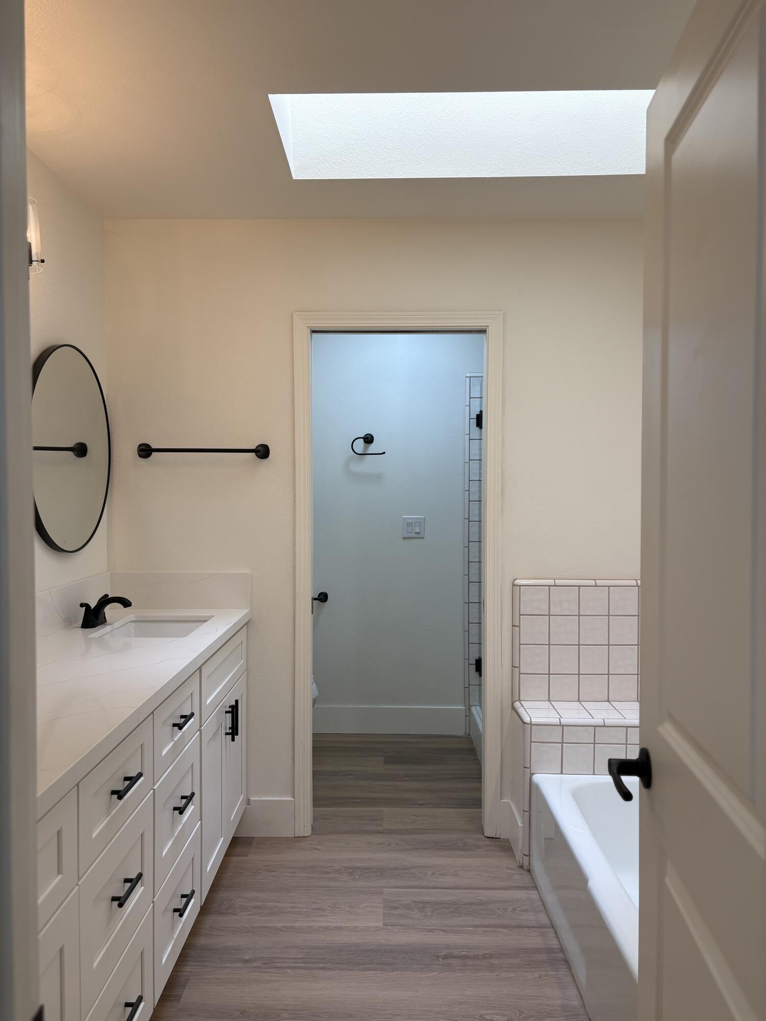 5739 W Sweet Dr, Visalia, CA 93291