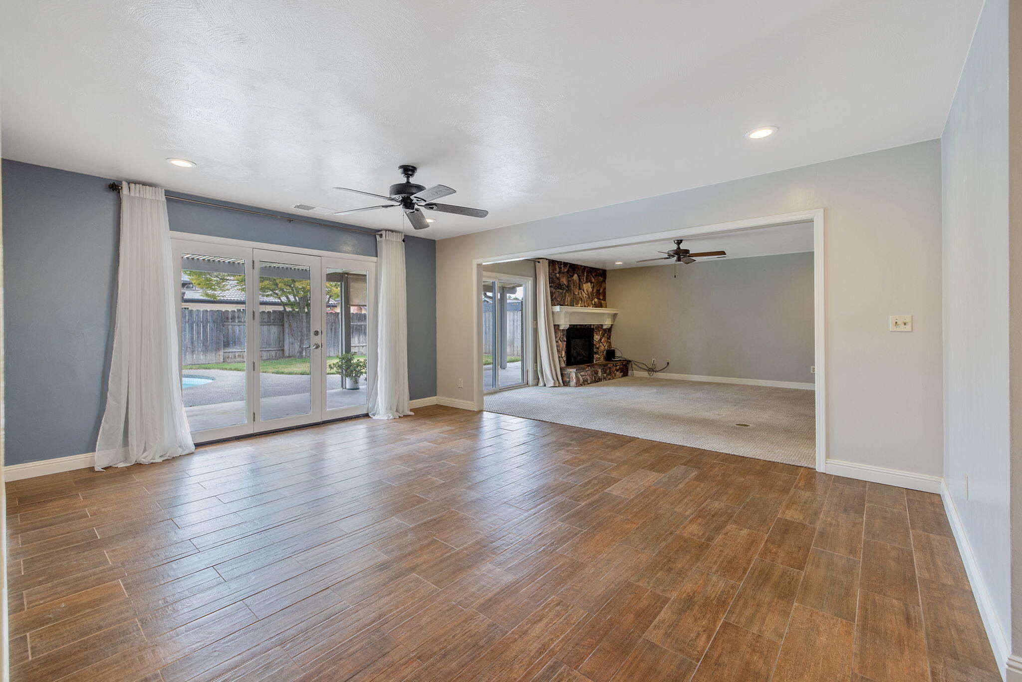 3142 W Sunnyside Ct, Visalia, CA 93277