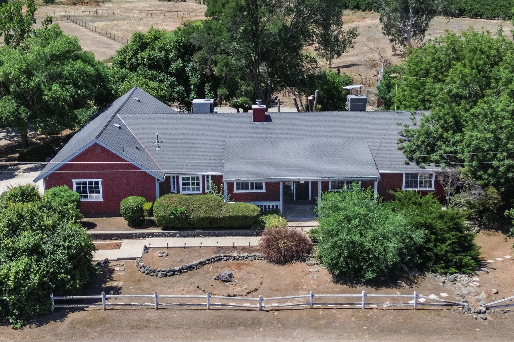 30745 Dorsey Dr, Exeter, CA 93221