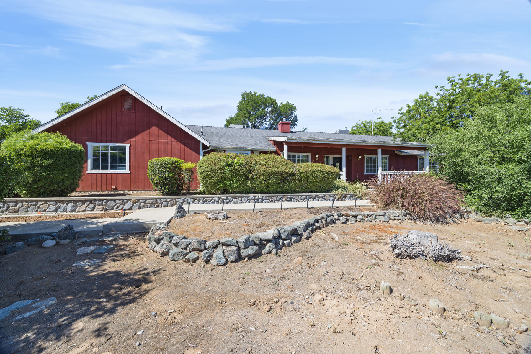30745 Dorsey Dr, Exeter, CA 93221