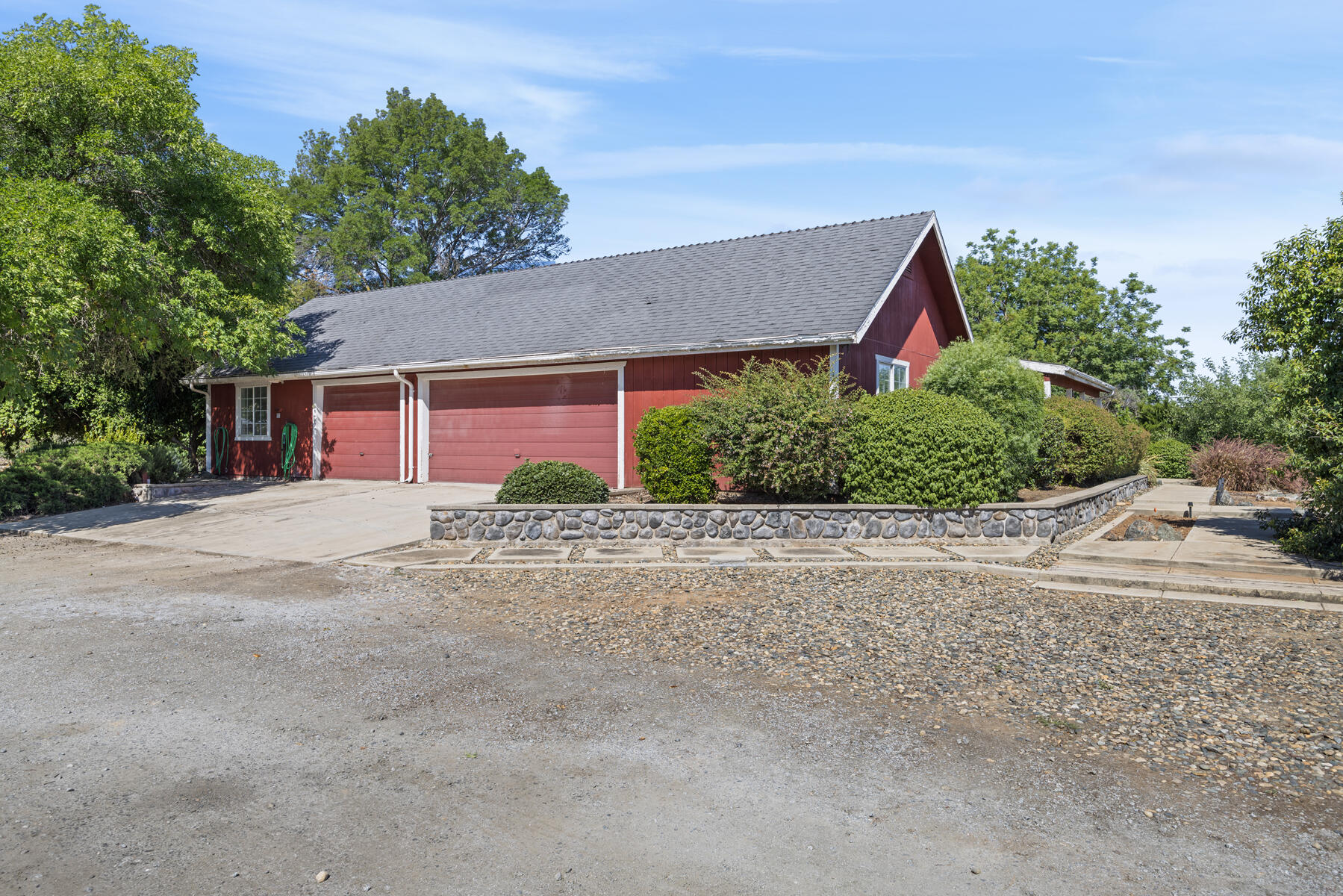 30745 Dorsey Dr, Exeter, CA 93221