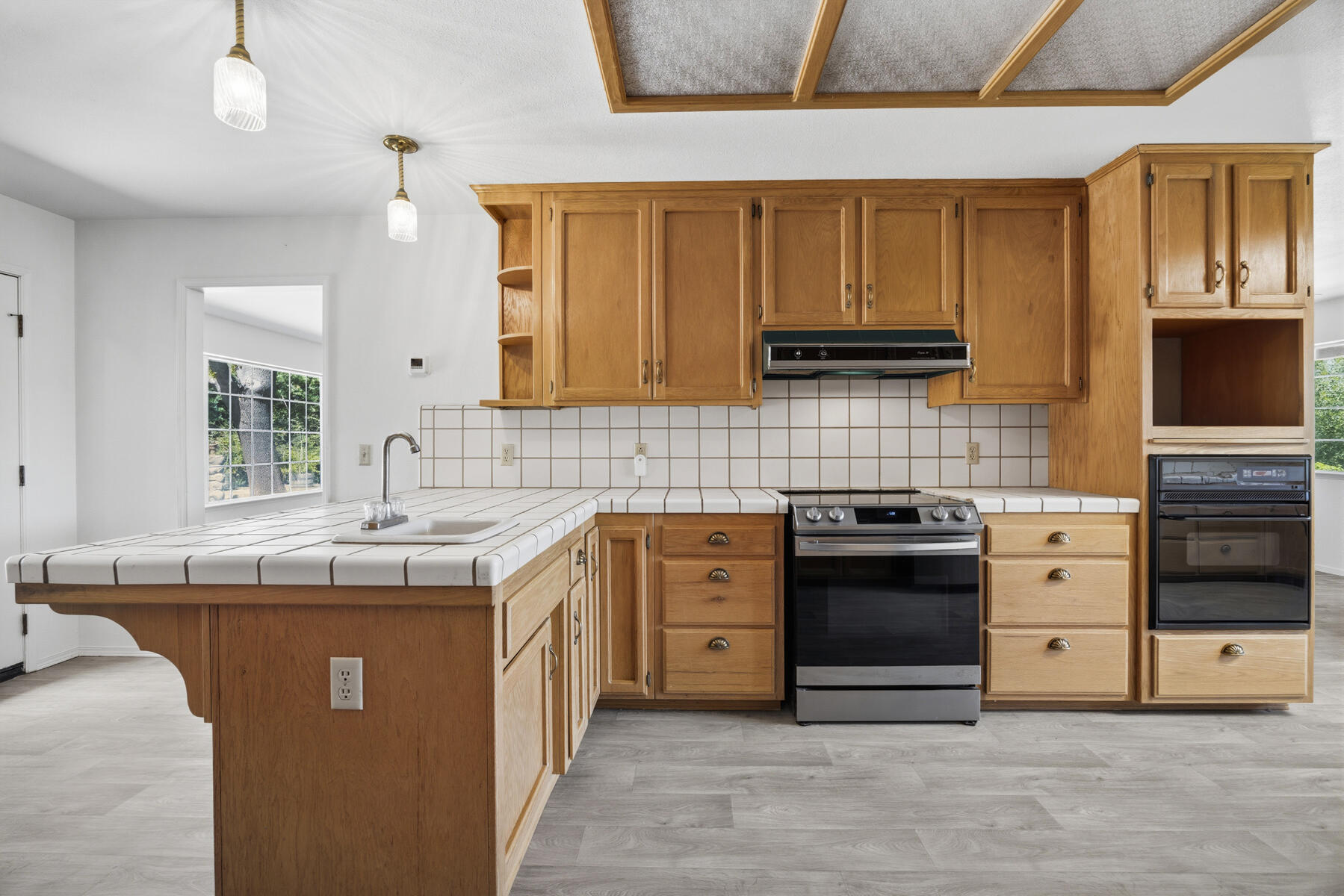 30745 Dorsey Dr, Exeter, CA 93221