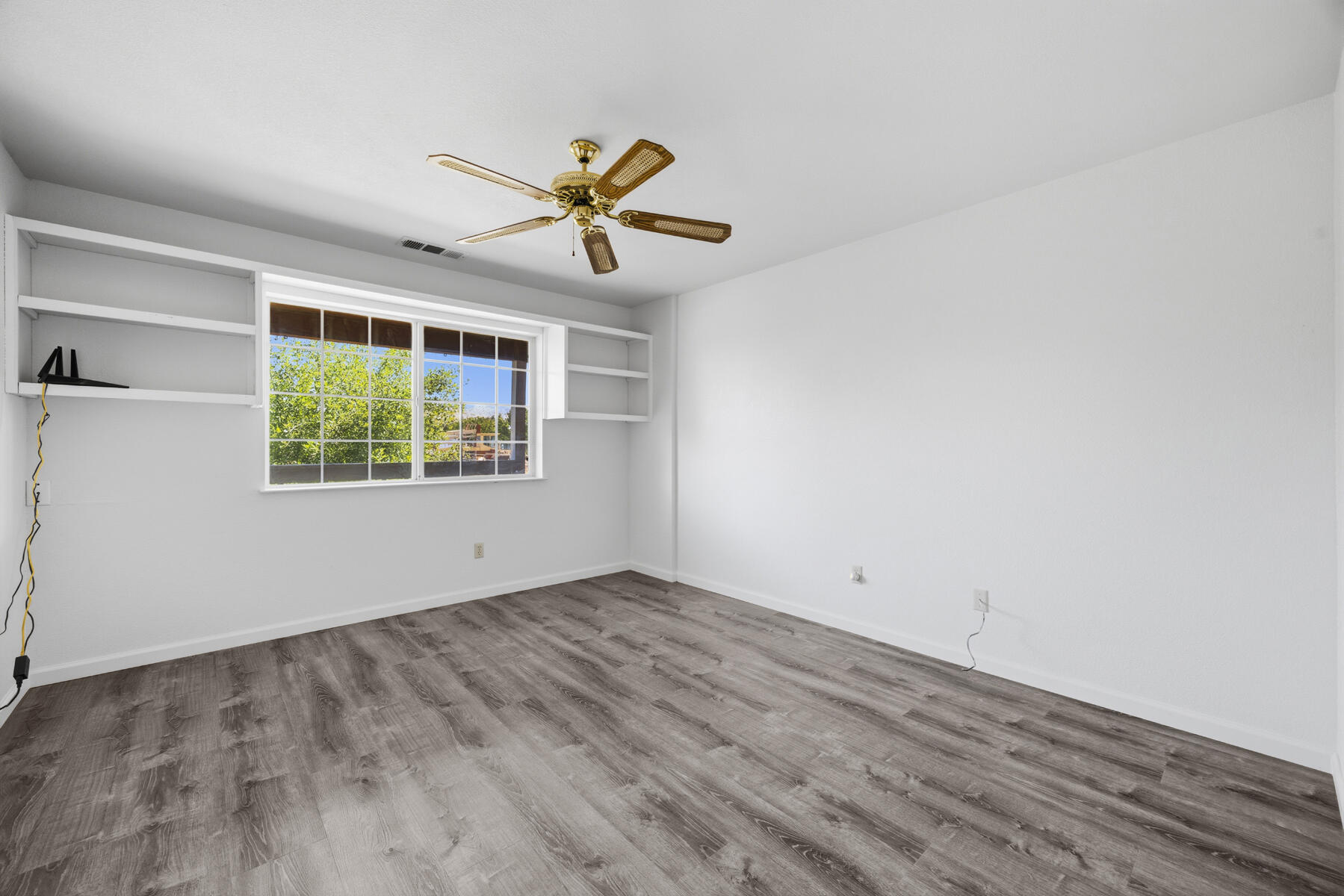 30745 Dorsey Dr, Exeter, CA 93221