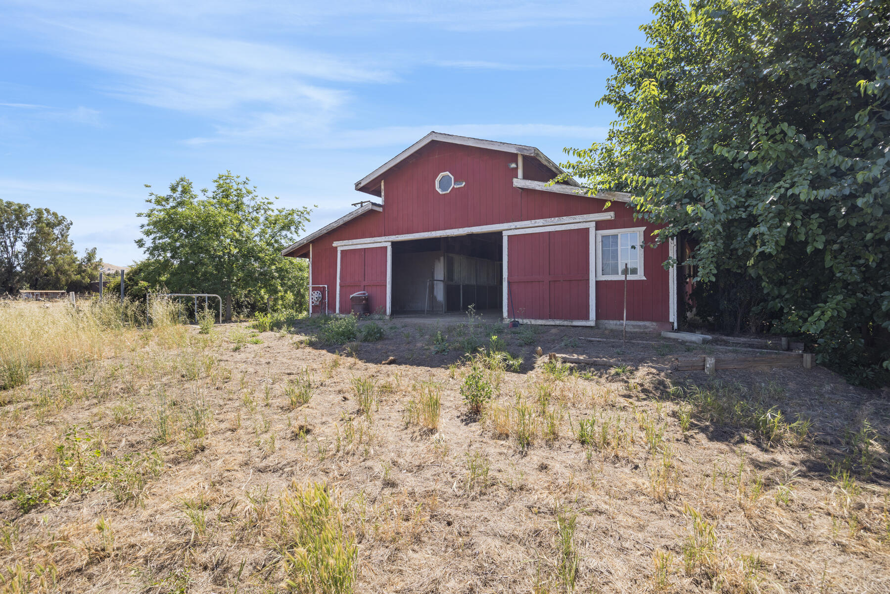 30745 Dorsey Dr, Exeter, CA 93221