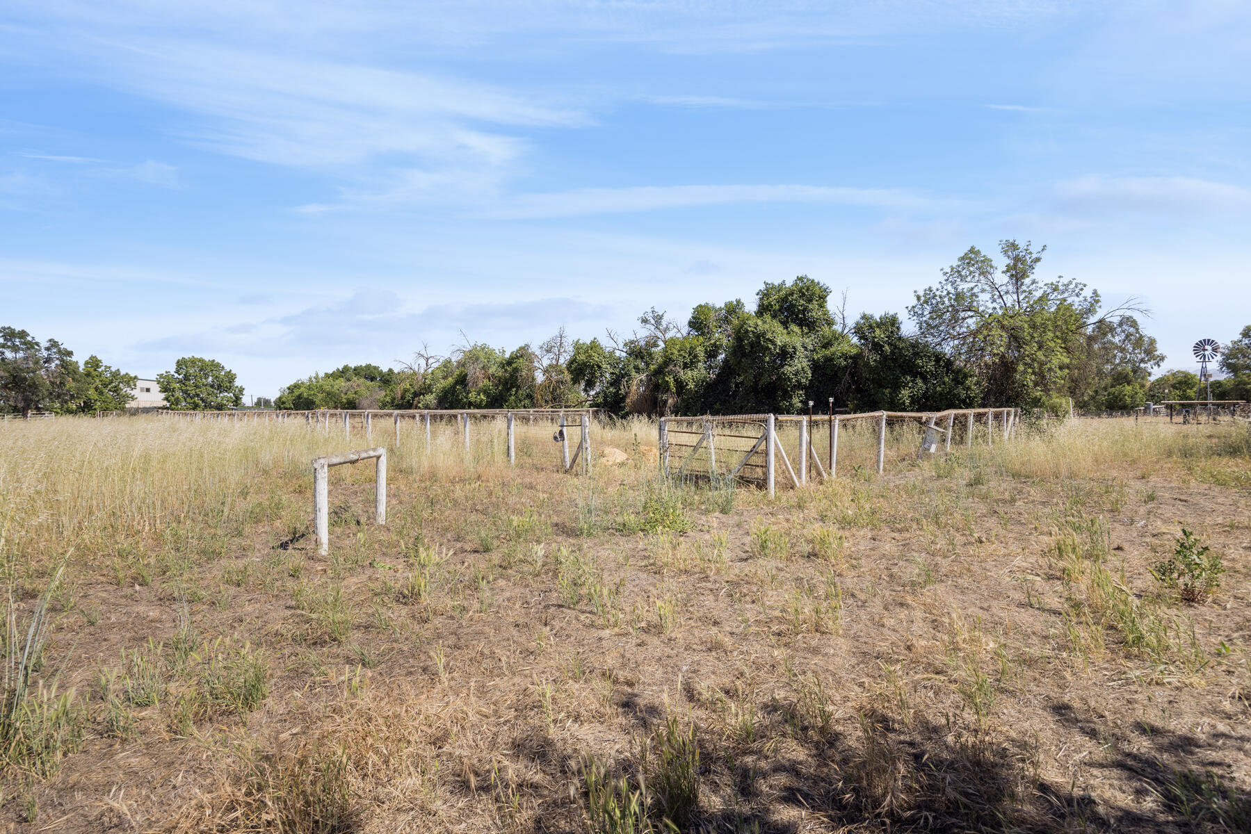 30745 Dorsey Dr, Exeter, CA 93221
