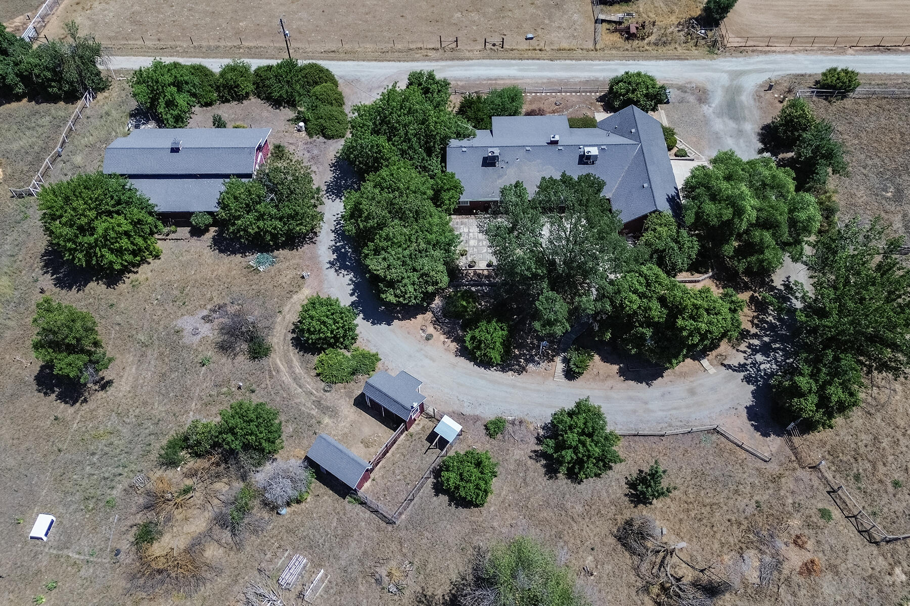 30745 Dorsey Dr, Exeter, CA 93221