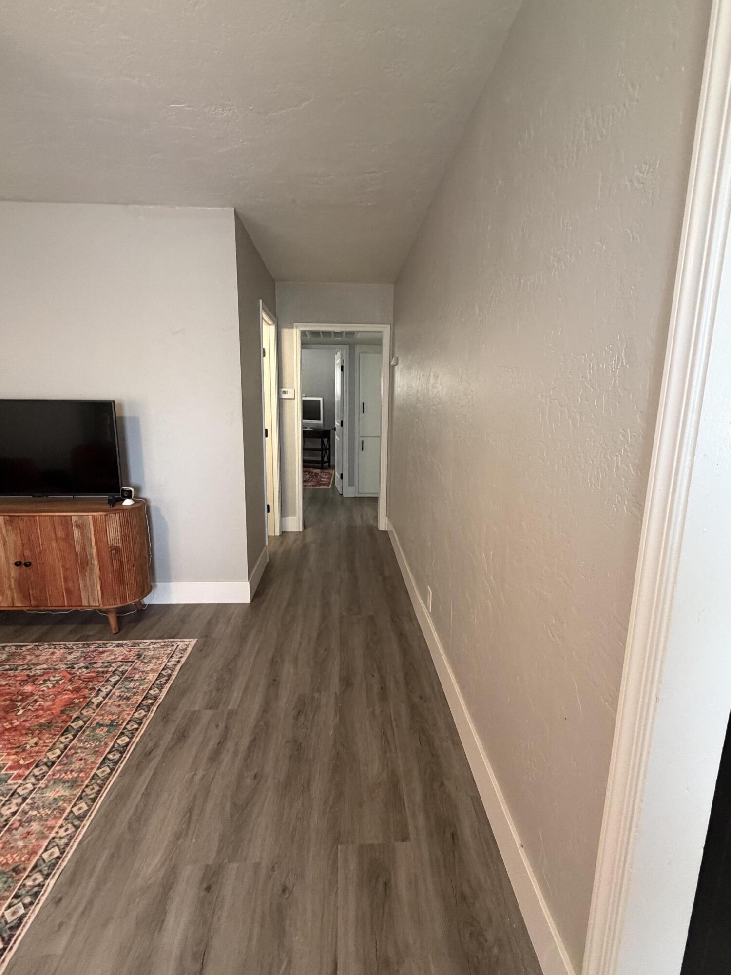 1244 N Central St, Visalia, CA 93291