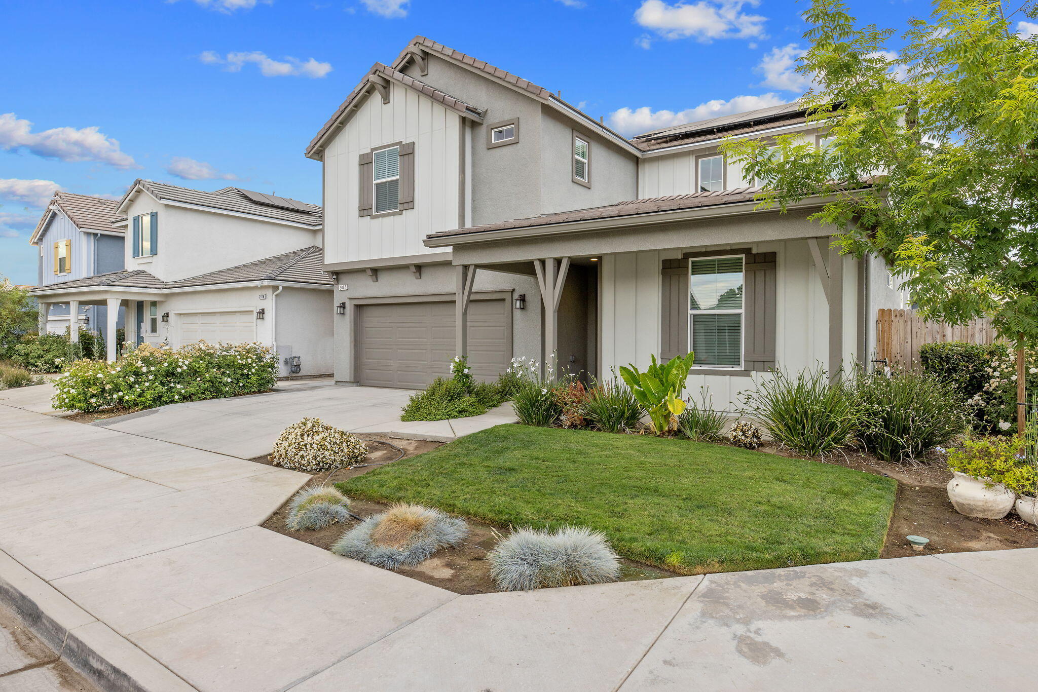 2802 Sand Hills Ave, Tulare, CA 93274