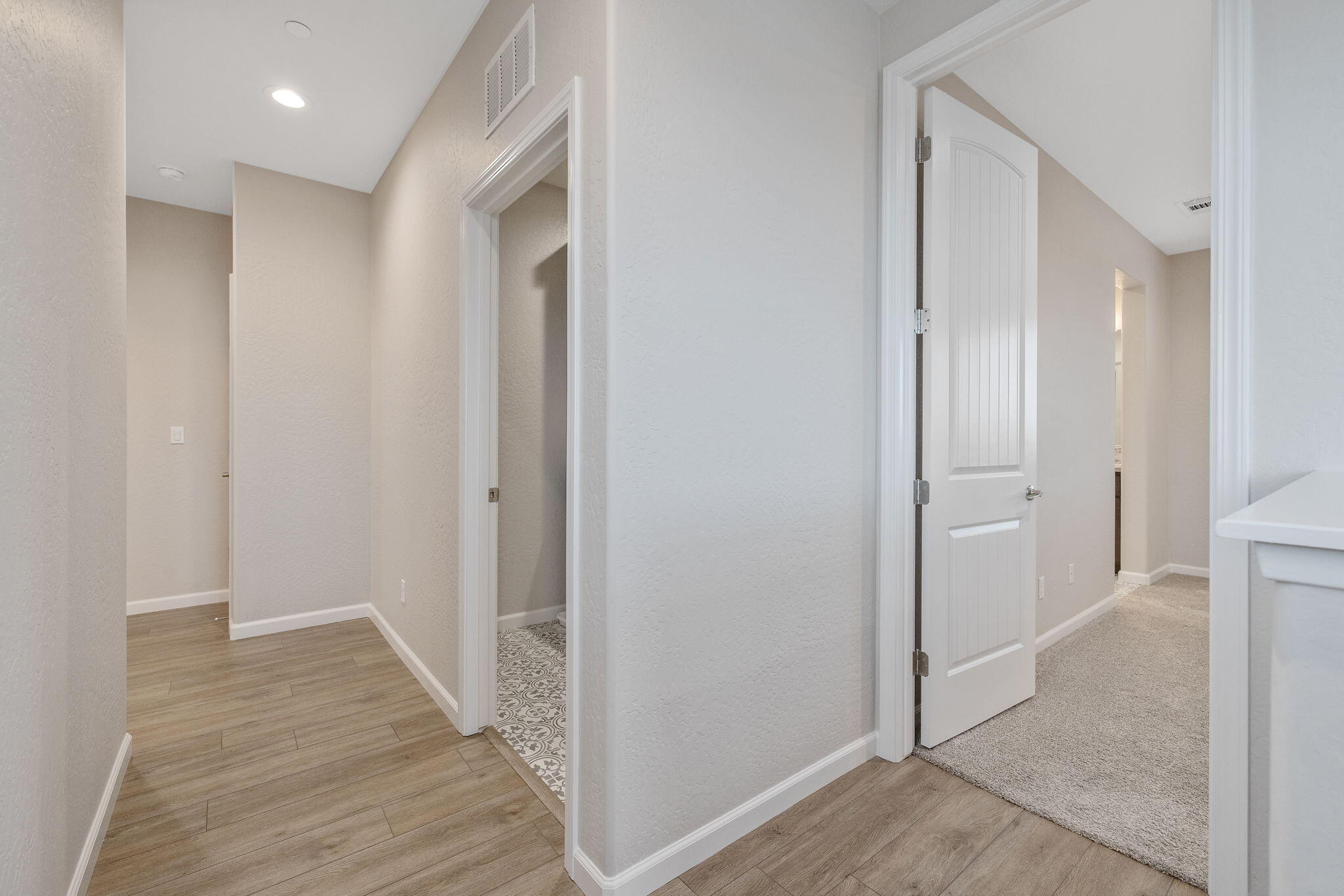 2802 Sand Hills Ave, Tulare, CA 93274