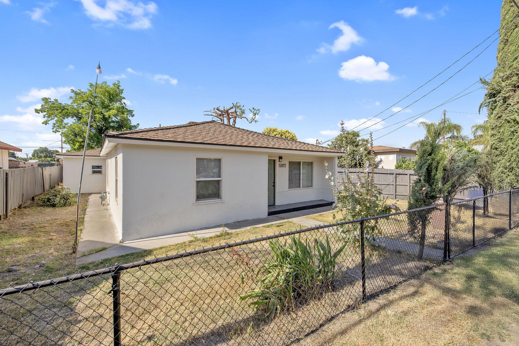 13872 Hanford Armona Rd, Armona, CA 93202