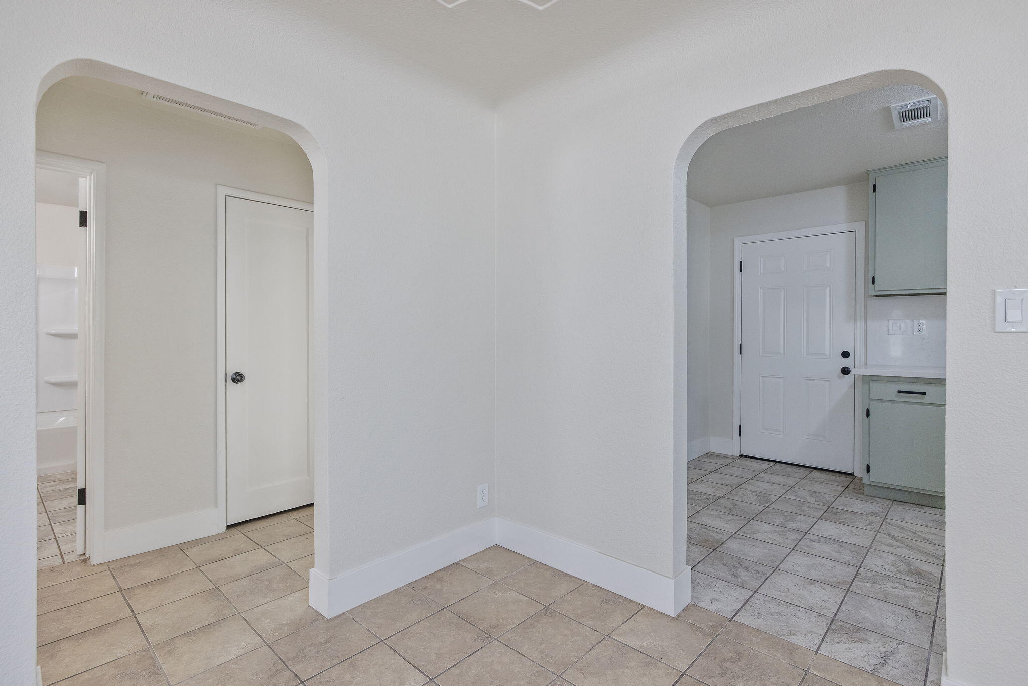 13872 Hanford Armona Rd, Armona, CA 93202